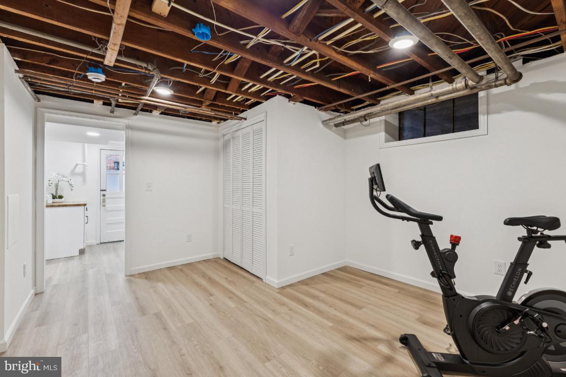 425 N NORWOOD ST, ARLINGTON, Virginia 22203, 3 Bedrooms Bedrooms, ,3 BathroomsBathrooms,Residential,For sale,425 N NORWOOD ST,VAAR2066876 MLS # VAAR2066876