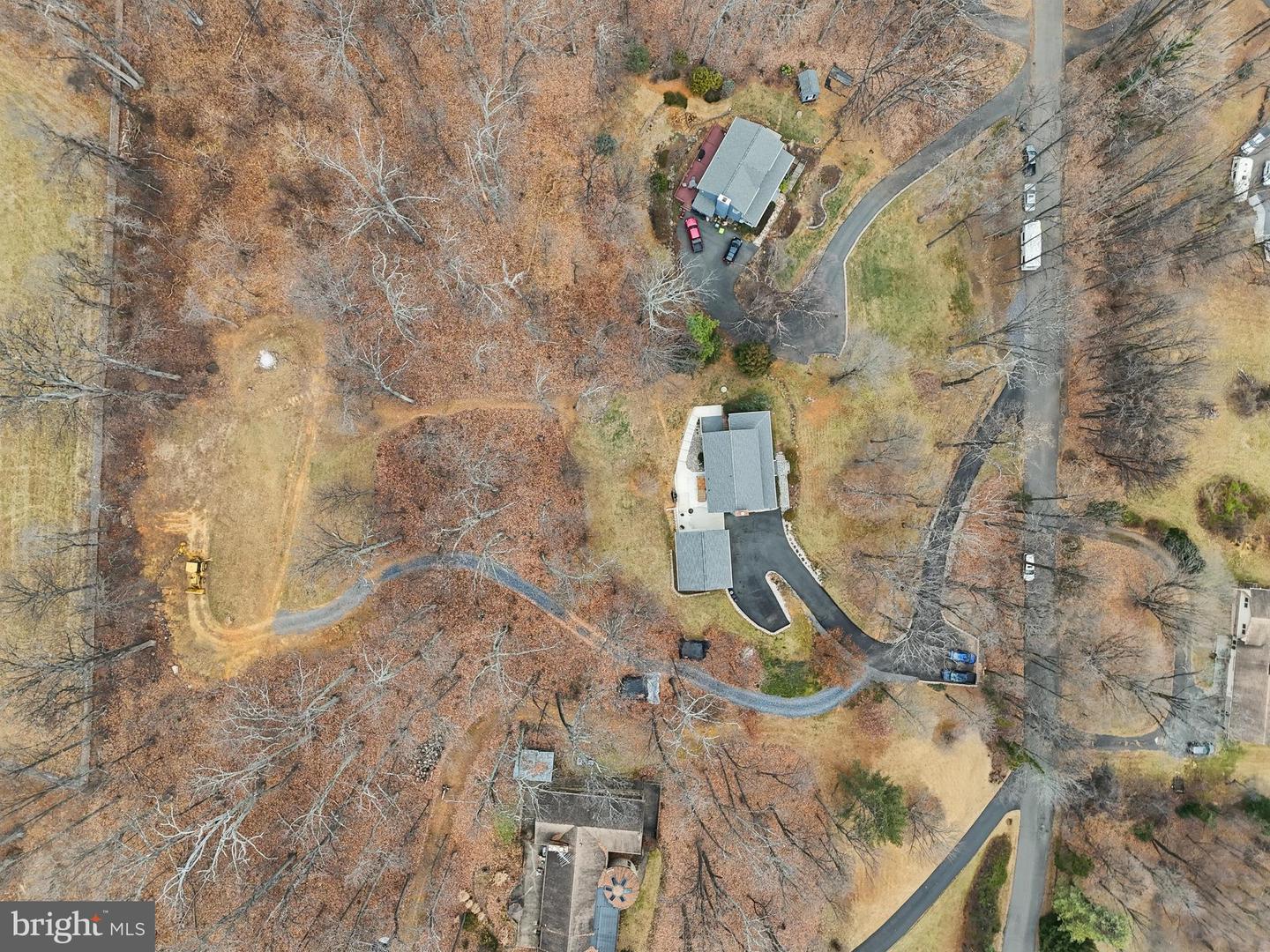 7406 BEAR WALLOW DR, WARRENTON, Virginia 20186, 4 Bedrooms Bedrooms, 12 Rooms Rooms,3 BathroomsBathrooms,Residential,For sale,7406 BEAR WALLOW DR,VAFQ2019902 MLS # VAFQ2019902