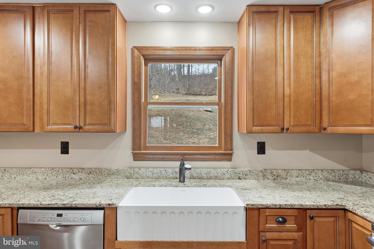 7406 BEAR WALLOW DR, WARRENTON, Virginia 20186, 4 Bedrooms Bedrooms, 12 Rooms Rooms,3 BathroomsBathrooms,Residential,For sale,7406 BEAR WALLOW DR,VAFQ2019902 MLS # VAFQ2019902