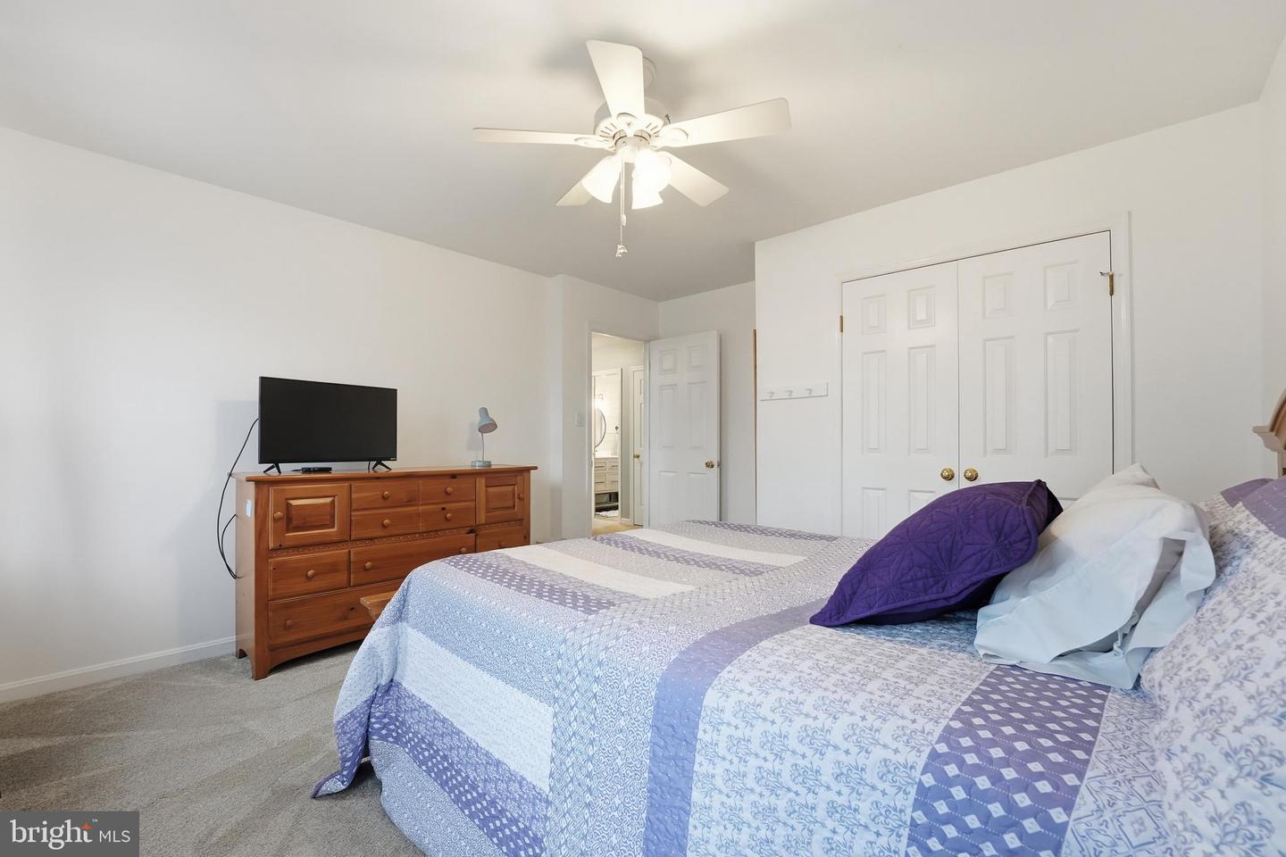 7406 BEAR WALLOW DR, WARRENTON, Virginia 20186, 4 Bedrooms Bedrooms, 12 Rooms Rooms,3 BathroomsBathrooms,Residential,For sale,7406 BEAR WALLOW DR,VAFQ2019902 MLS # VAFQ2019902