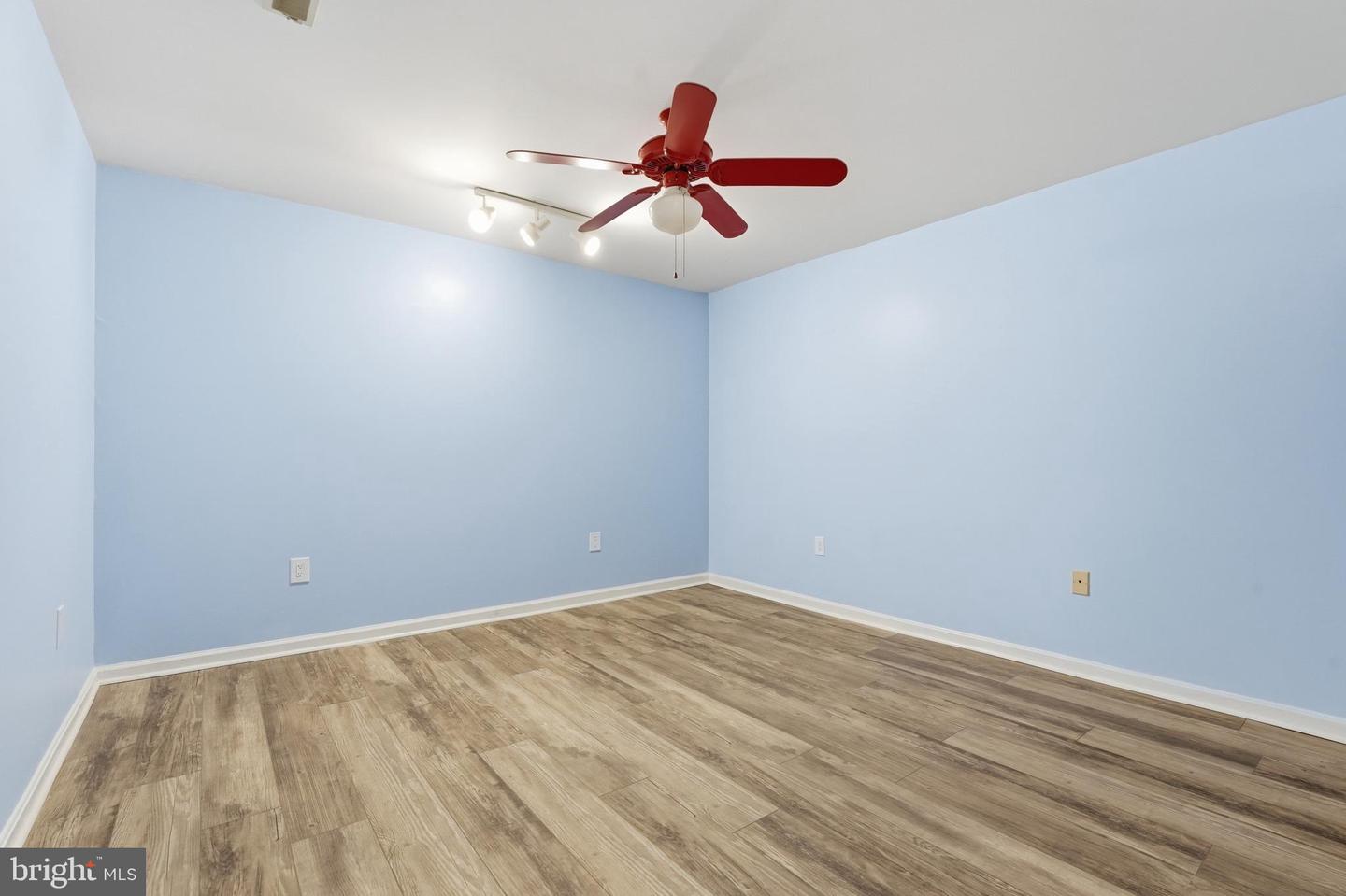 7406 BEAR WALLOW DR, WARRENTON, Virginia 20186, 4 Bedrooms Bedrooms, 12 Rooms Rooms,3 BathroomsBathrooms,Residential,For sale,7406 BEAR WALLOW DR,VAFQ2019902 MLS # VAFQ2019902