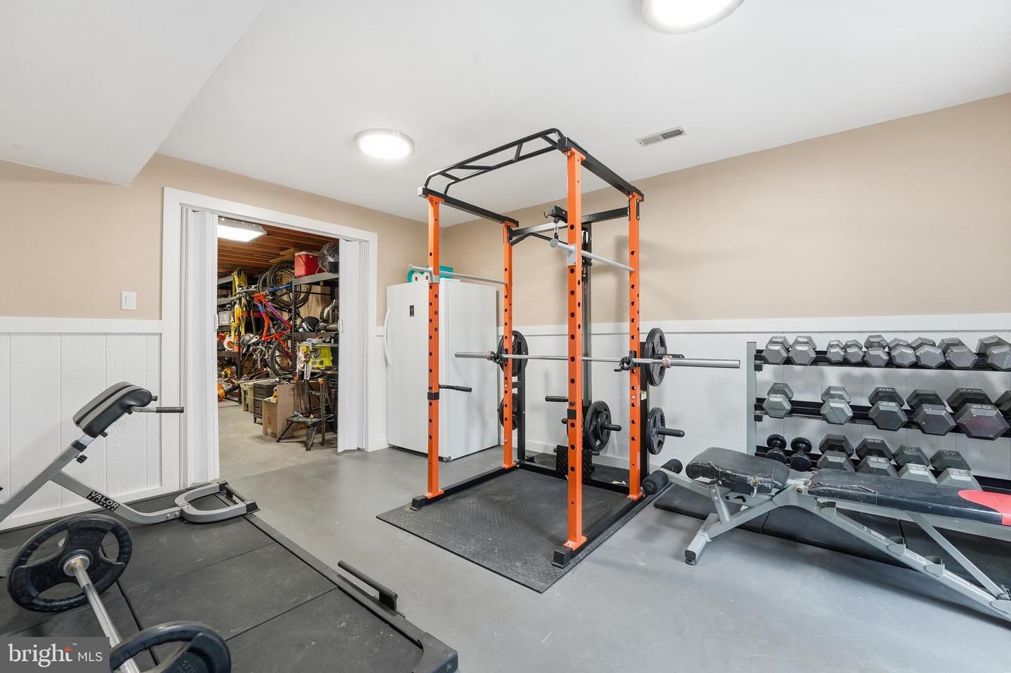 7406 BEAR WALLOW DR, WARRENTON, Virginia 20186, 4 Bedrooms Bedrooms, 12 Rooms Rooms,3 BathroomsBathrooms,Residential,For sale,7406 BEAR WALLOW DR,VAFQ2019902 MLS # VAFQ2019902