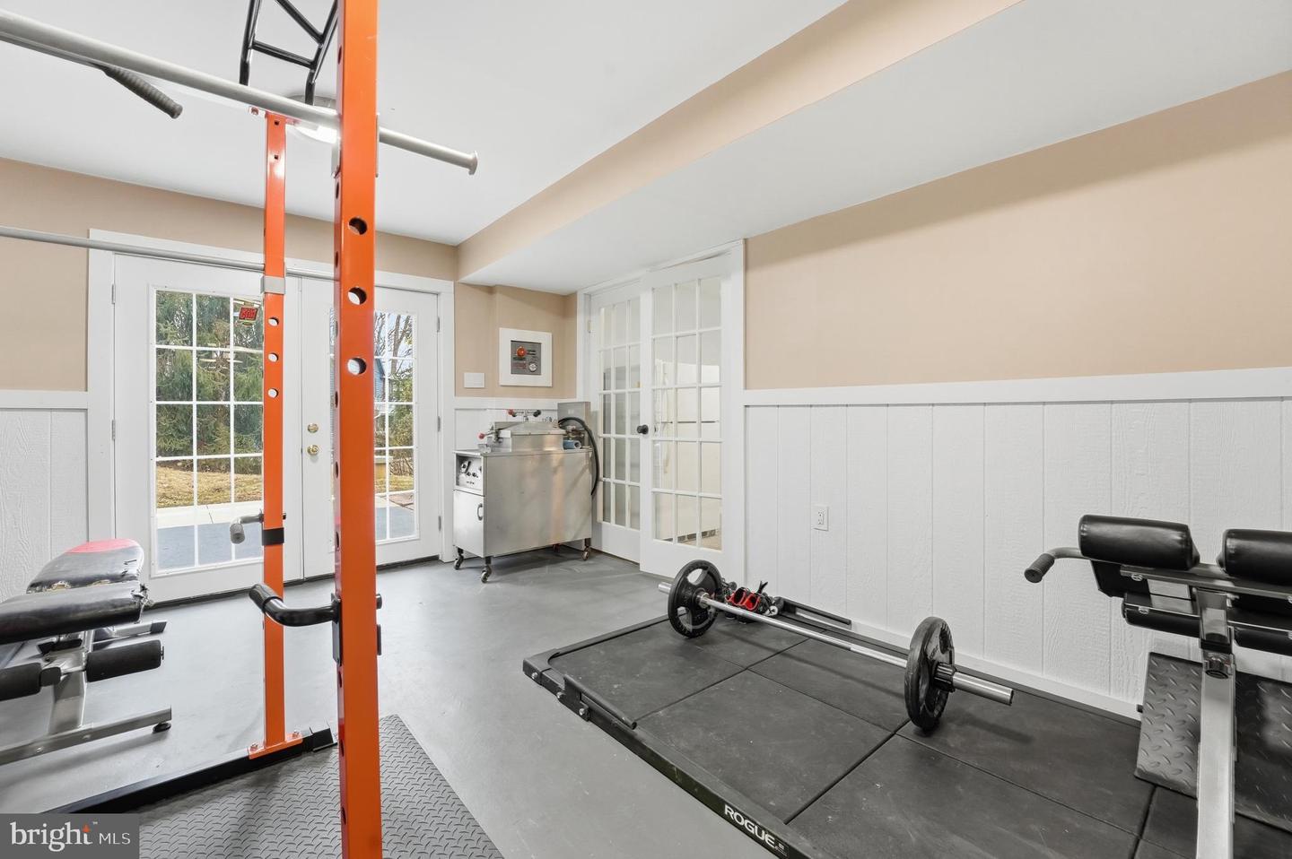 7406 BEAR WALLOW DR, WARRENTON, Virginia 20186, 4 Bedrooms Bedrooms, 12 Rooms Rooms,3 BathroomsBathrooms,Residential,For sale,7406 BEAR WALLOW DR,VAFQ2019902 MLS # VAFQ2019902