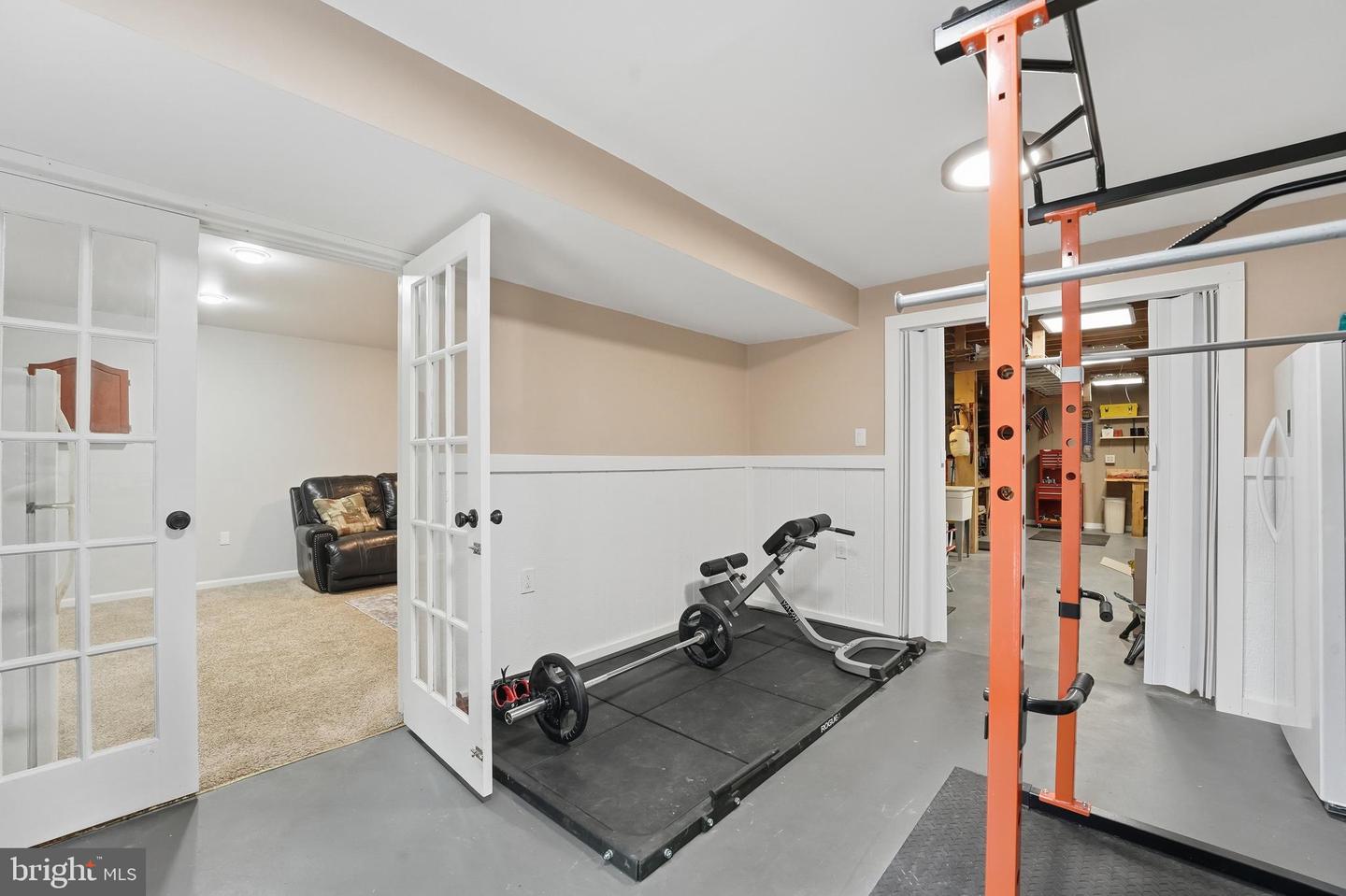 7406 BEAR WALLOW DR, WARRENTON, Virginia 20186, 4 Bedrooms Bedrooms, 12 Rooms Rooms,3 BathroomsBathrooms,Residential,For sale,7406 BEAR WALLOW DR,VAFQ2019902 MLS # VAFQ2019902