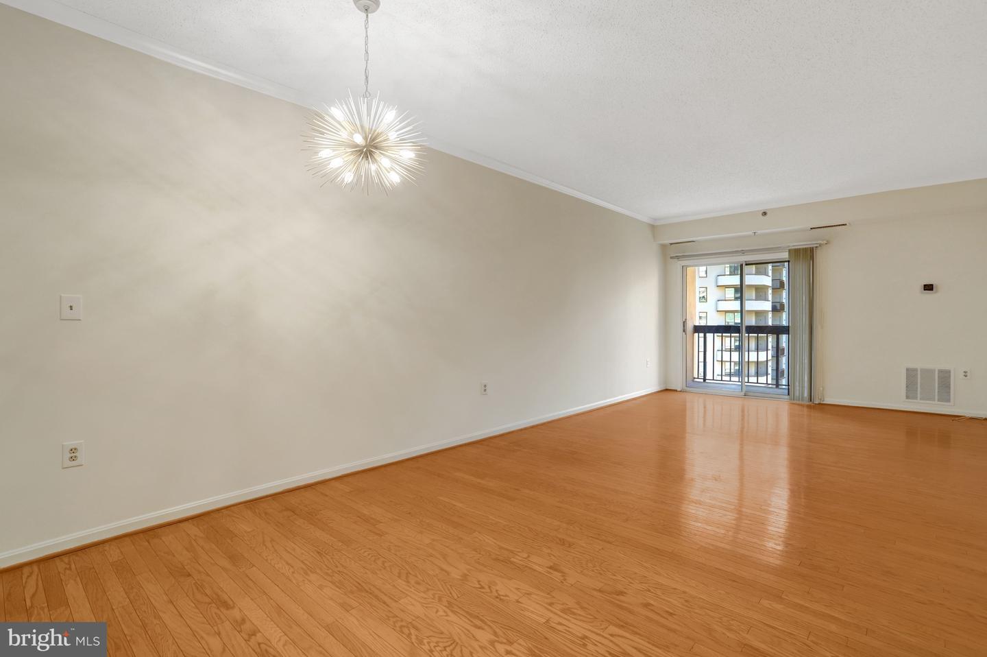 1211 S EADS ST #1011, ARLINGTON, Virginia 22202, 1 Bedroom Bedrooms, ,1 BathroomBathrooms,Residential,For sale,1211 S EADS ST #1011,VAAR2066900 MLS # VAAR2066900 1211 S EADS ST #1011, ARLINGTON, Virginia 22202, 1 Bedroom Bedrooms, ,1 BathroomBathrooms,Residential,For sale,1211 S EADS ST #1011,VAAR2066900 MLS # VAAR2066900