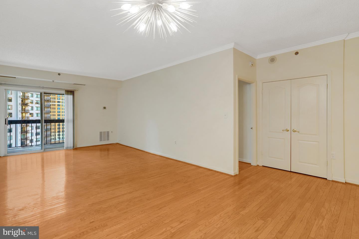 1211 S EADS ST #1011, ARLINGTON, Virginia 22202, 1 Bedroom Bedrooms, ,1 BathroomBathrooms,Residential,For sale,1211 S EADS ST #1011,VAAR2066900 MLS # VAAR2066900 1211 S EADS ST #1011, ARLINGTON, Virginia 22202, 1 Bedroom Bedrooms, ,1 BathroomBathrooms,Residential,For sale,1211 S EADS ST #1011,VAAR2066900 MLS # VAAR2066900