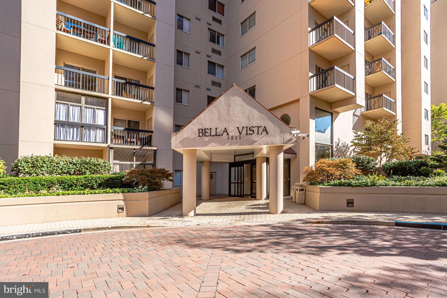 1211 S EADS ST #1011, ARLINGTON, Virginia 22202, 1 Bedroom Bedrooms, ,1 BathroomBathrooms,Residential,For sale,1211 S EADS ST #1011,VAAR2066900 MLS # VAAR2066900 1211 S EADS ST #1011, ARLINGTON, Virginia 22202, 1 Bedroom Bedrooms, ,1 BathroomBathrooms,Residential,For sale,1211 S EADS ST #1011,VAAR2066900 MLS # VAAR2066900