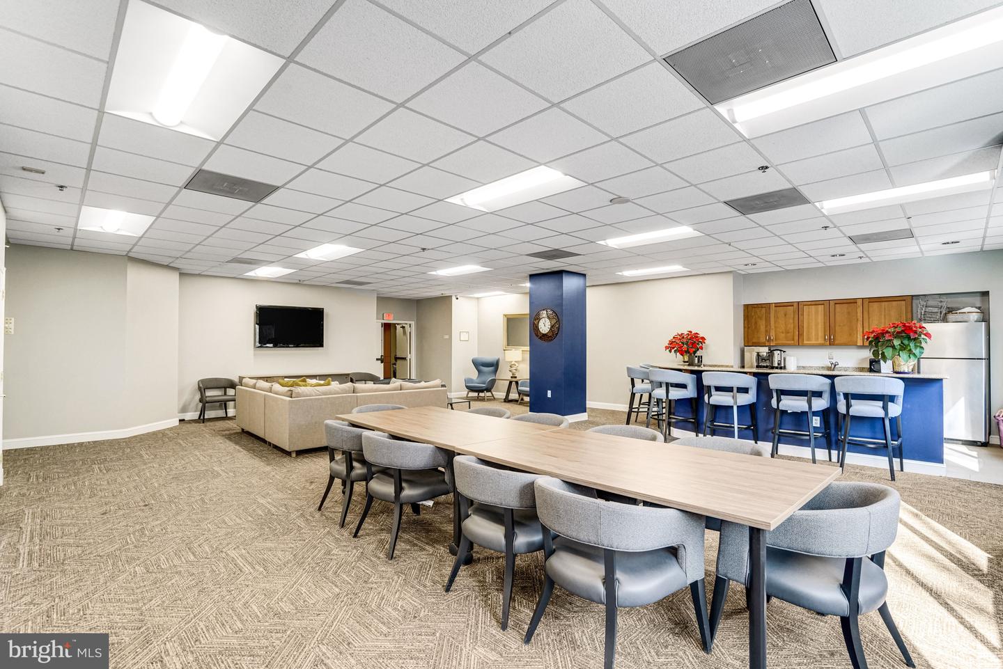 1211 S EADS ST #1011, ARLINGTON, Virginia 22202, 1 Bedroom Bedrooms, ,1 BathroomBathrooms,Residential,For sale,1211 S EADS ST #1011,VAAR2066900 MLS # VAAR2066900 1211 S EADS ST #1011, ARLINGTON, Virginia 22202, 1 Bedroom Bedrooms, ,1 BathroomBathrooms,Residential,For sale,1211 S EADS ST #1011,VAAR2066900 MLS # VAAR2066900