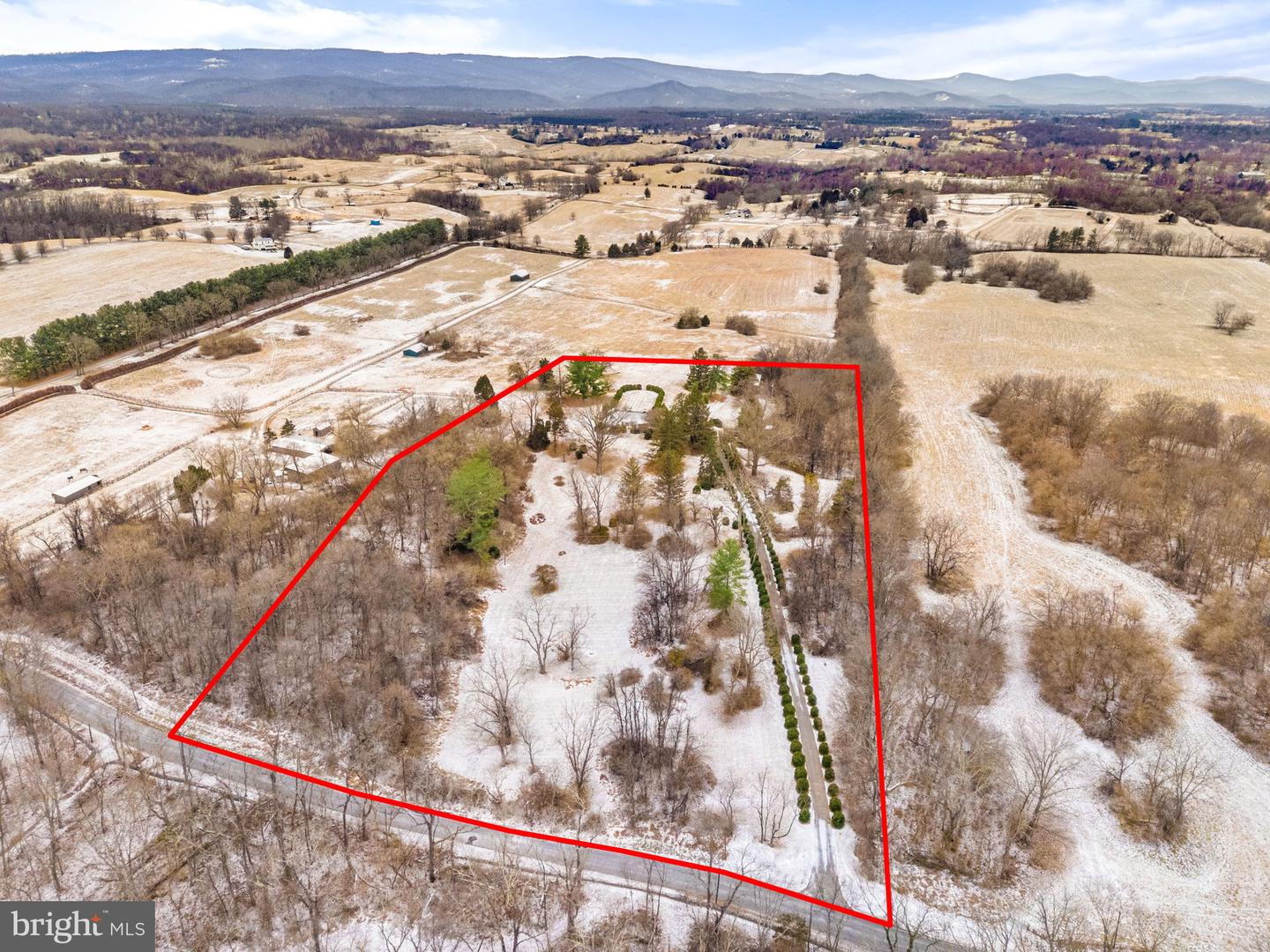 374 CLAY HILL RD, BOYCE, Virginia 22620, 2 Bedrooms Bedrooms, 7 Rooms Rooms,2 BathroomsBathrooms,Residential,For sale,374 CLAY HILL RD,VACL2006280 MLS # VACL2006280 374 CLAY HILL RD, BOYCE, Virginia 22620, 2 Bedrooms Bedrooms, 7 Rooms Rooms,2 BathroomsBathrooms,Residential,For sale,374 CLAY HILL RD,VACL2006280 MLS # VACL2006280