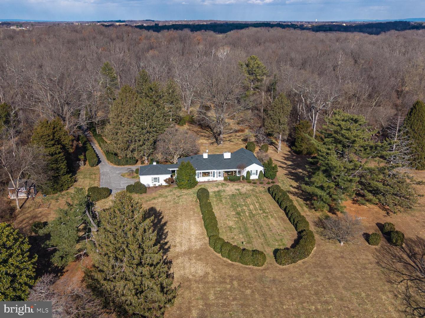 374 CLAY HILL RD, BOYCE, Virginia 22620, 2 Bedrooms Bedrooms, 7 Rooms Rooms,2 BathroomsBathrooms,Residential,For sale,374 CLAY HILL RD,VACL2006280 MLS # VACL2006280 374 CLAY HILL RD, BOYCE, Virginia 22620, 2 Bedrooms Bedrooms, 7 Rooms Rooms,2 BathroomsBathrooms,Residential,For sale,374 CLAY HILL RD,VACL2006280 MLS # VACL2006280