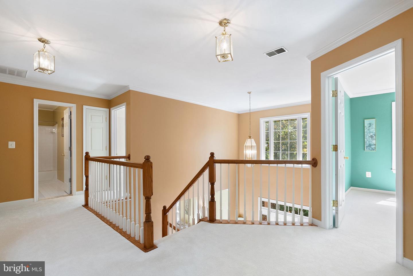 20503 TANAGER PL, LEESBURG, Virginia 20175, 5 Bedrooms Bedrooms, ,3 BathroomsBathrooms,Residential,For sale,20503 TANAGER PL,VALO2112562 MLS # VALO2112562