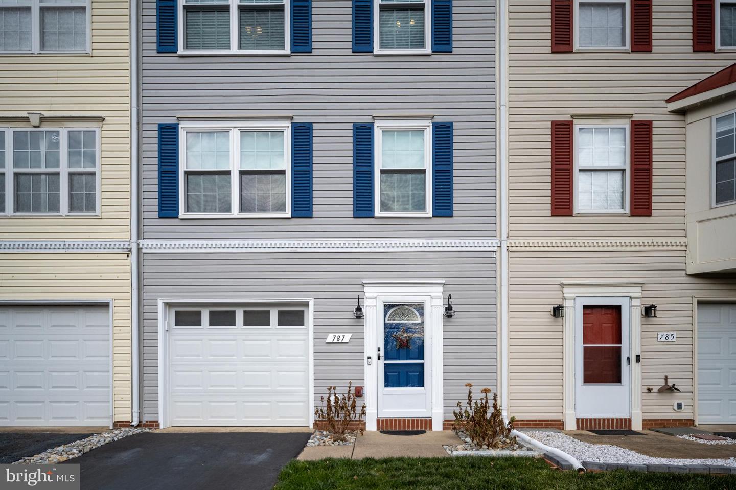 787 GENERAL WALLACE CT, WARRENTON, Virginia 20186, 3 Bedrooms Bedrooms, ,2 BathroomsBathrooms,Residential,For sale,787 GENERAL WALLACE CT,VAFQ2019956 MLS # VAFQ2019956