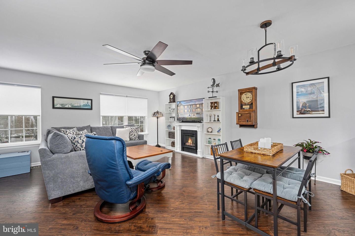 787 GENERAL WALLACE CT, WARRENTON, Virginia 20186, 3 Bedrooms Bedrooms, ,2 BathroomsBathrooms,Residential,For sale,787 GENERAL WALLACE CT,VAFQ2019956 MLS # VAFQ2019956