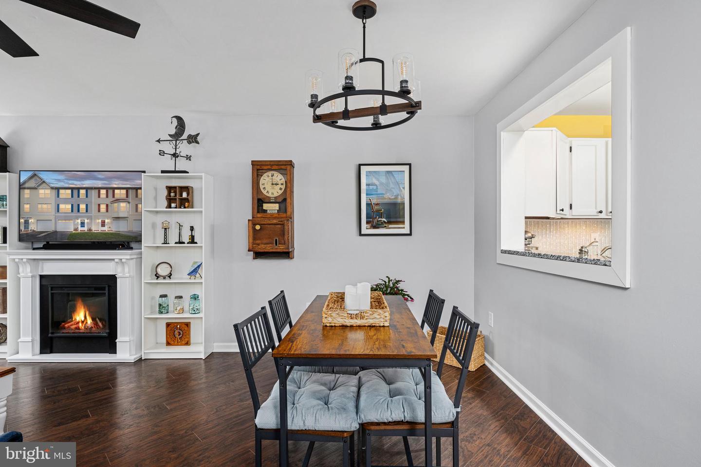 787 GENERAL WALLACE CT, WARRENTON, Virginia 20186, 3 Bedrooms Bedrooms, ,2 BathroomsBathrooms,Residential,For sale,787 GENERAL WALLACE CT,VAFQ2019956 MLS # VAFQ2019956