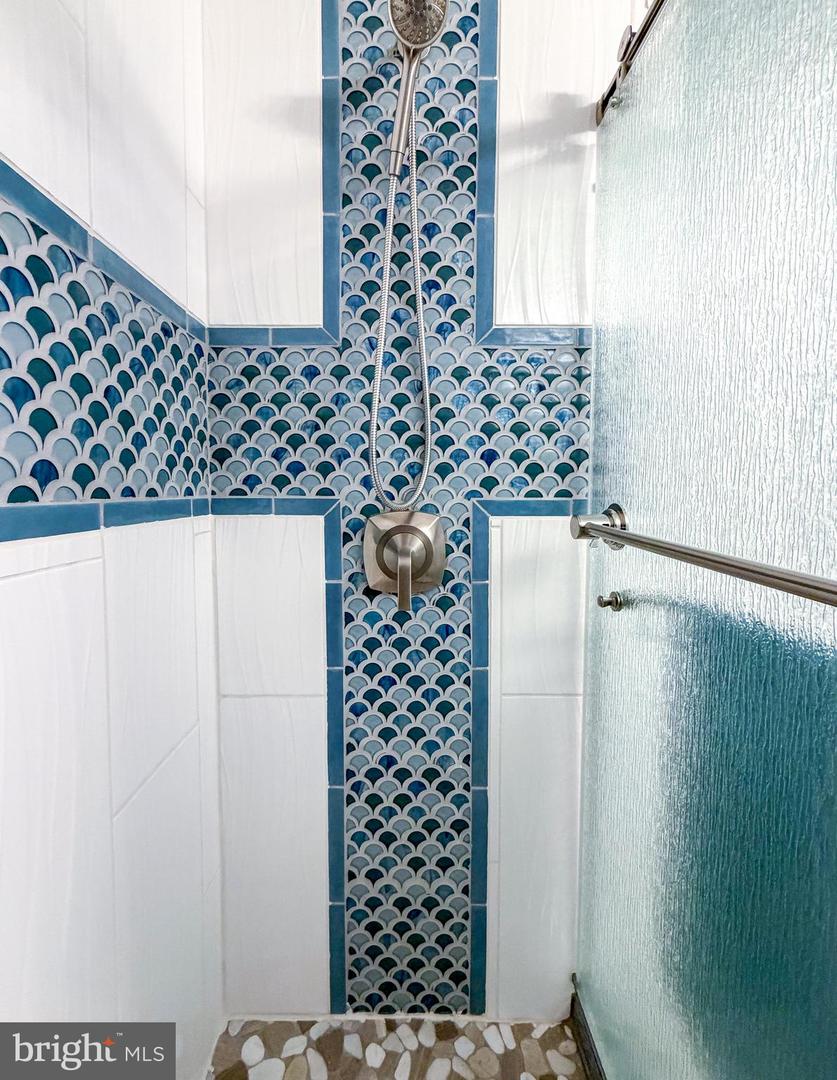 787 GENERAL WALLACE CT, WARRENTON, Virginia 20186, 3 Bedrooms Bedrooms, ,2 BathroomsBathrooms,Residential,For sale,787 GENERAL WALLACE CT,VAFQ2019956 MLS # VAFQ2019956