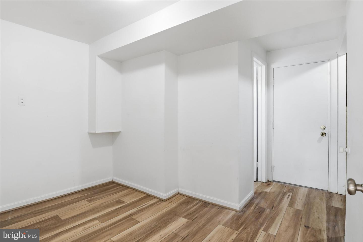 5201 RICHENBACHER AVE, ALEXANDRIA, Virginia 22304, 3 Bedrooms Bedrooms, ,2 BathroomsBathrooms,Residential,For sale,5201 RICHENBACHER AVE,VAAX2052556 MLS # VAAX2052556