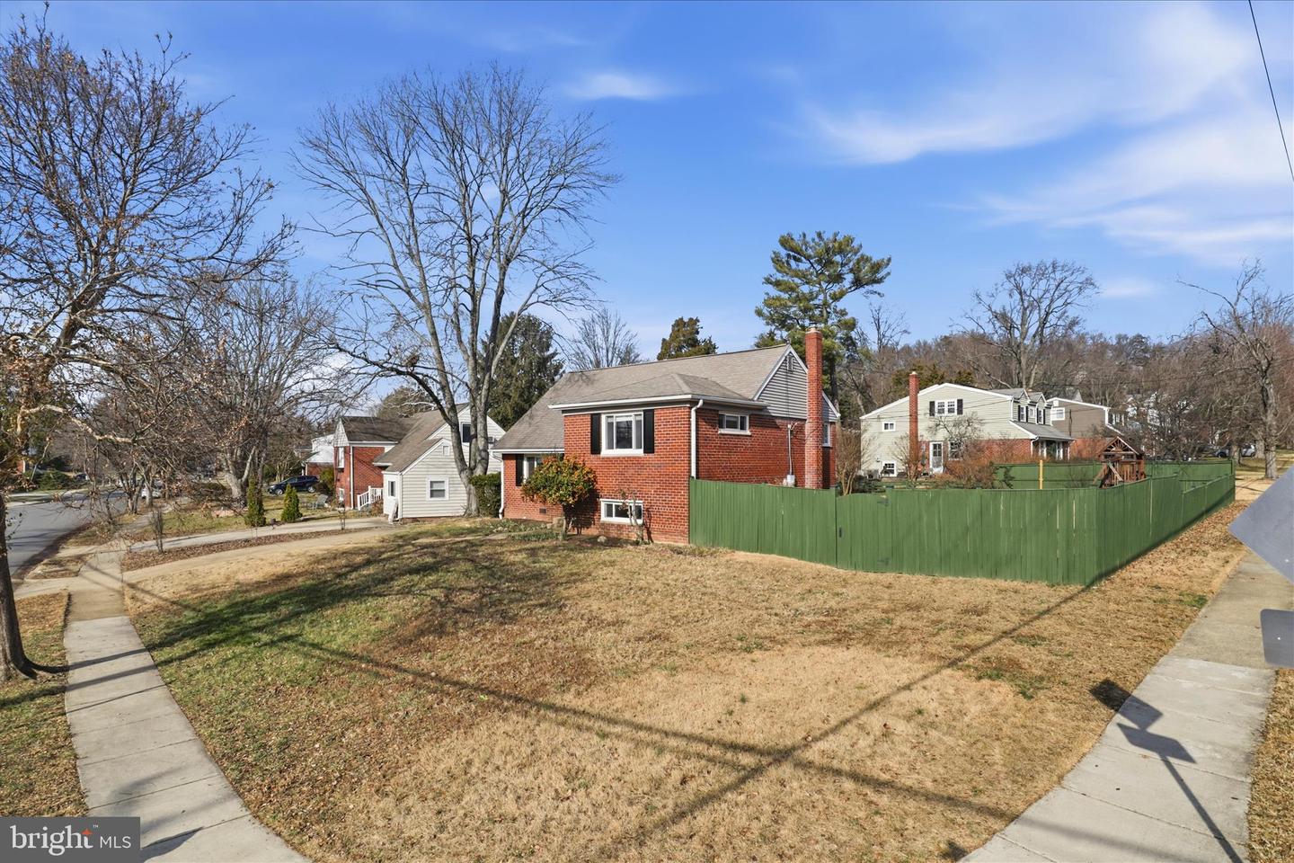 5201 RICHENBACHER AVE, ALEXANDRIA, Virginia 22304, 3 Bedrooms Bedrooms, ,2 BathroomsBathrooms,Residential,For sale,5201 RICHENBACHER AVE,VAAX2052556 MLS # VAAX2052556