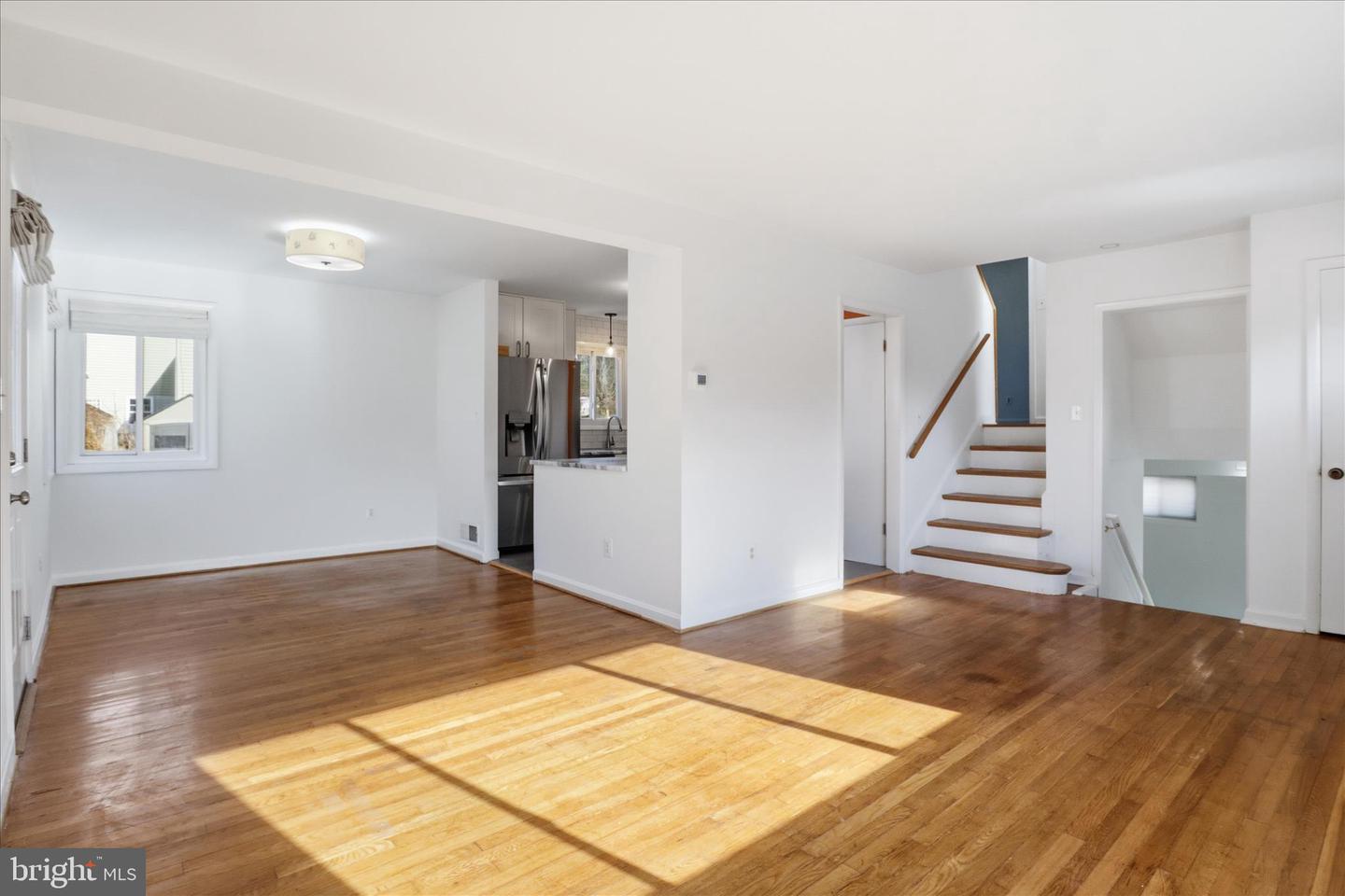 5201 RICHENBACHER AVE, ALEXANDRIA, Virginia 22304, 3 Bedrooms Bedrooms, ,2 BathroomsBathrooms,Residential,For sale,5201 RICHENBACHER AVE,VAAX2052556 MLS # VAAX2052556