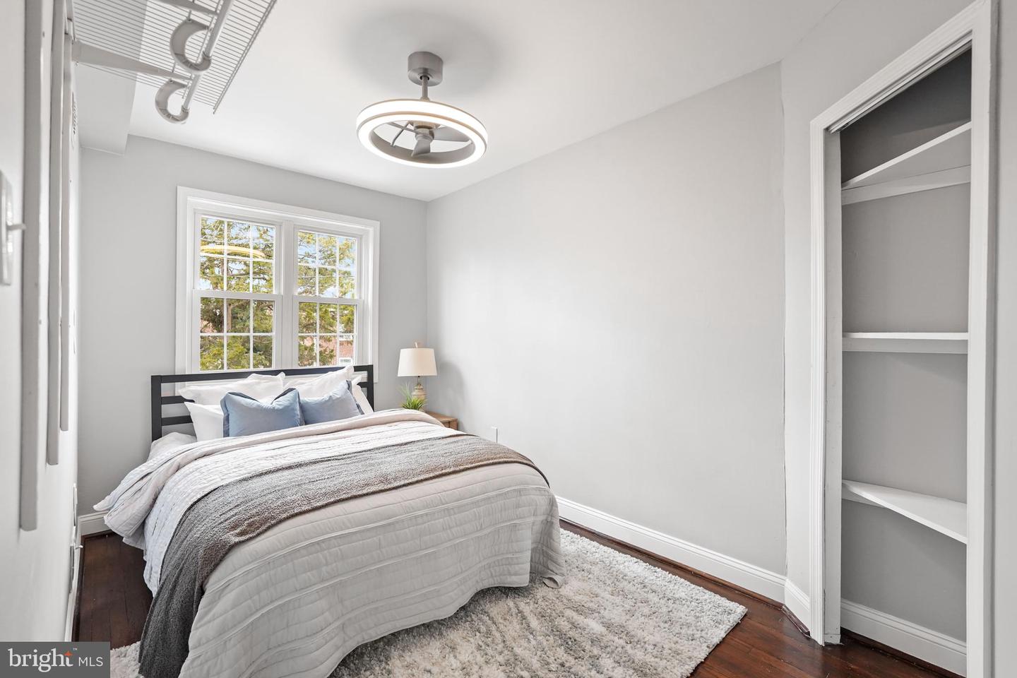 44 DALE ST, ALEXANDRIA, Virginia 22305, 3 Bedrooms Bedrooms, ,2 BathroomsBathrooms,Residential,For sale,44 DALE ST,VAAX2052622 MLS # VAAX2052622