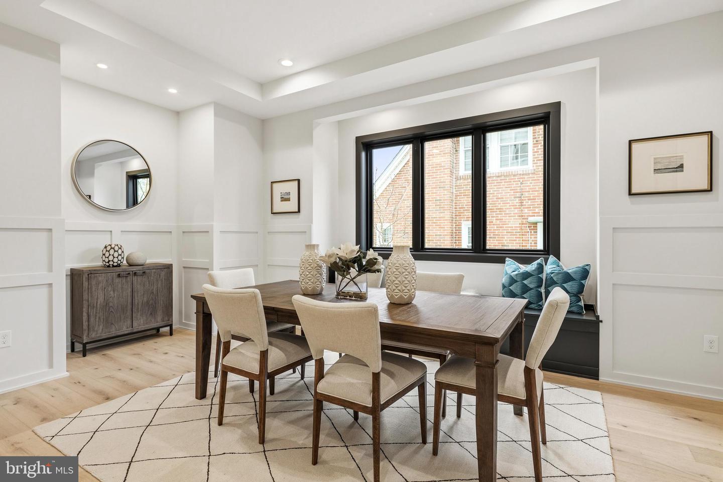 6238 22ND ST N, ARLINGTON, Virginia 22205, 6 Bedrooms Bedrooms, ,6 BathroomsBathrooms,Residential,For sale,6238 22ND ST N,VAAR2067152 MLS # VAAR2067152