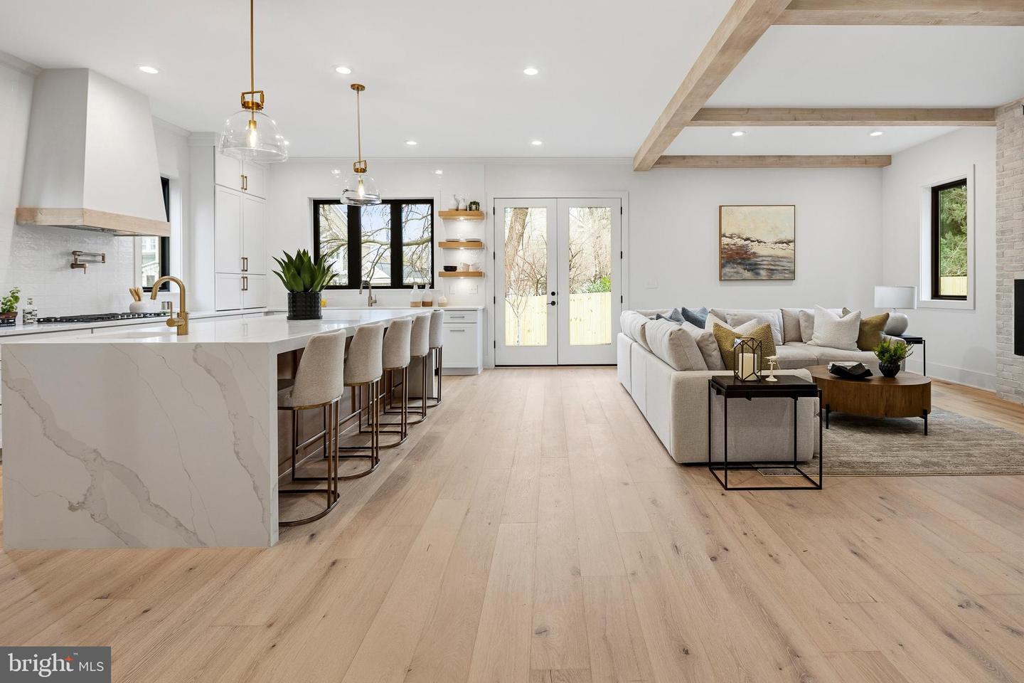 6238 22ND ST N, ARLINGTON, Virginia 22205, 6 Bedrooms Bedrooms, ,6 BathroomsBathrooms,Residential,For sale,6238 22ND ST N,VAAR2067152 MLS # VAAR2067152