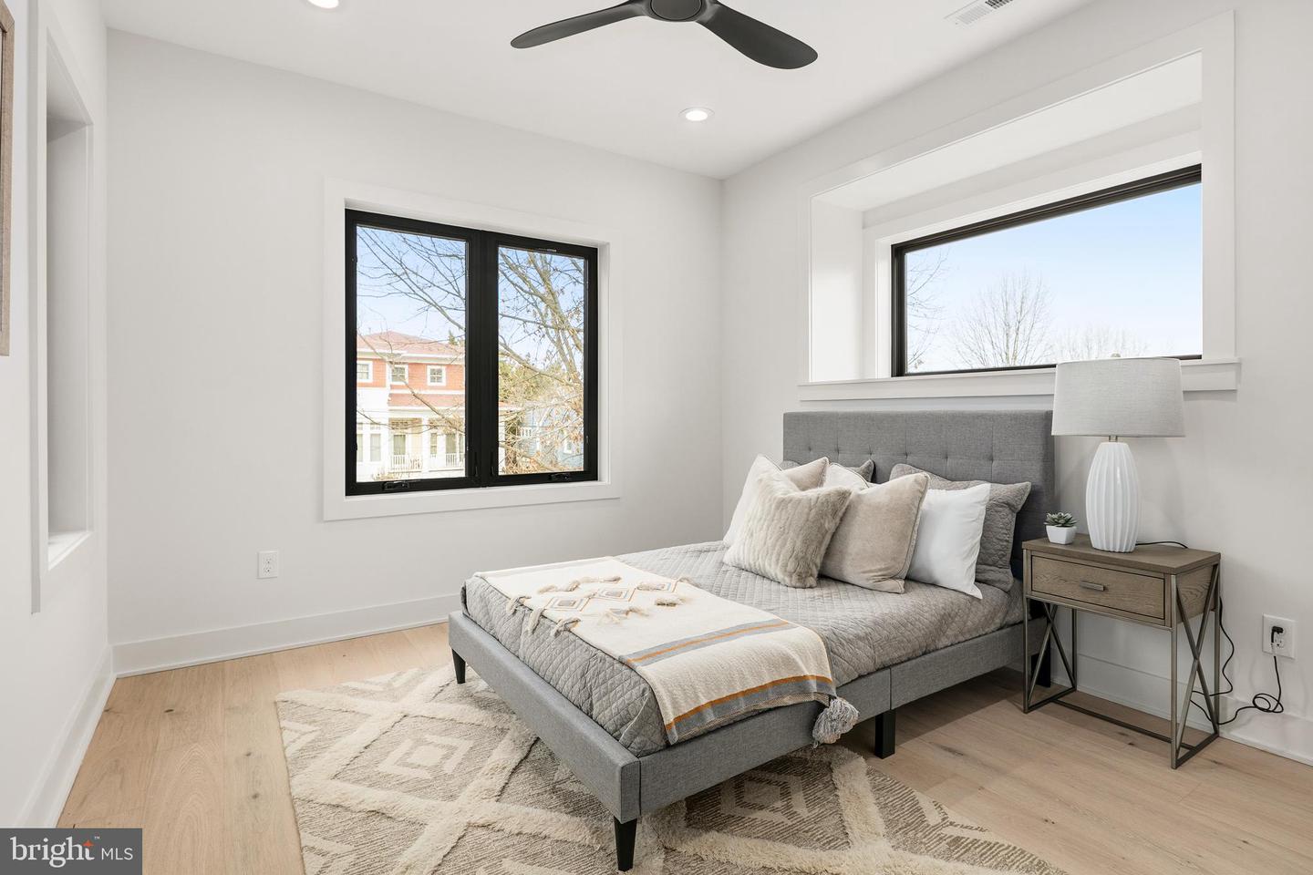 6238 22ND ST N, ARLINGTON, Virginia 22205, 6 Bedrooms Bedrooms, ,6 BathroomsBathrooms,Residential,For sale,6238 22ND ST N,VAAR2067152 MLS # VAAR2067152