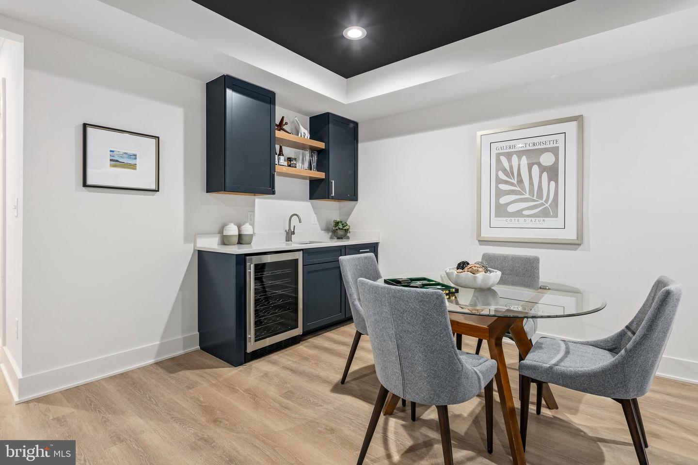 6238 22ND ST N, ARLINGTON, Virginia 22205, 6 Bedrooms Bedrooms, ,6 BathroomsBathrooms,Residential,For sale,6238 22ND ST N,VAAR2067152 MLS # VAAR2067152