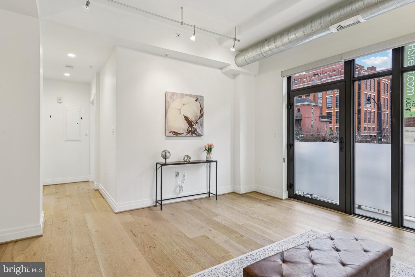 301 H ST NE #201, WASHINGTON, District Of Columbia 20002, 2 Bedrooms Bedrooms, ,2 BathroomsBathrooms,Residential,For sale,301 H ST NE #201,DCDC2238872 MLS # DCDC2238872