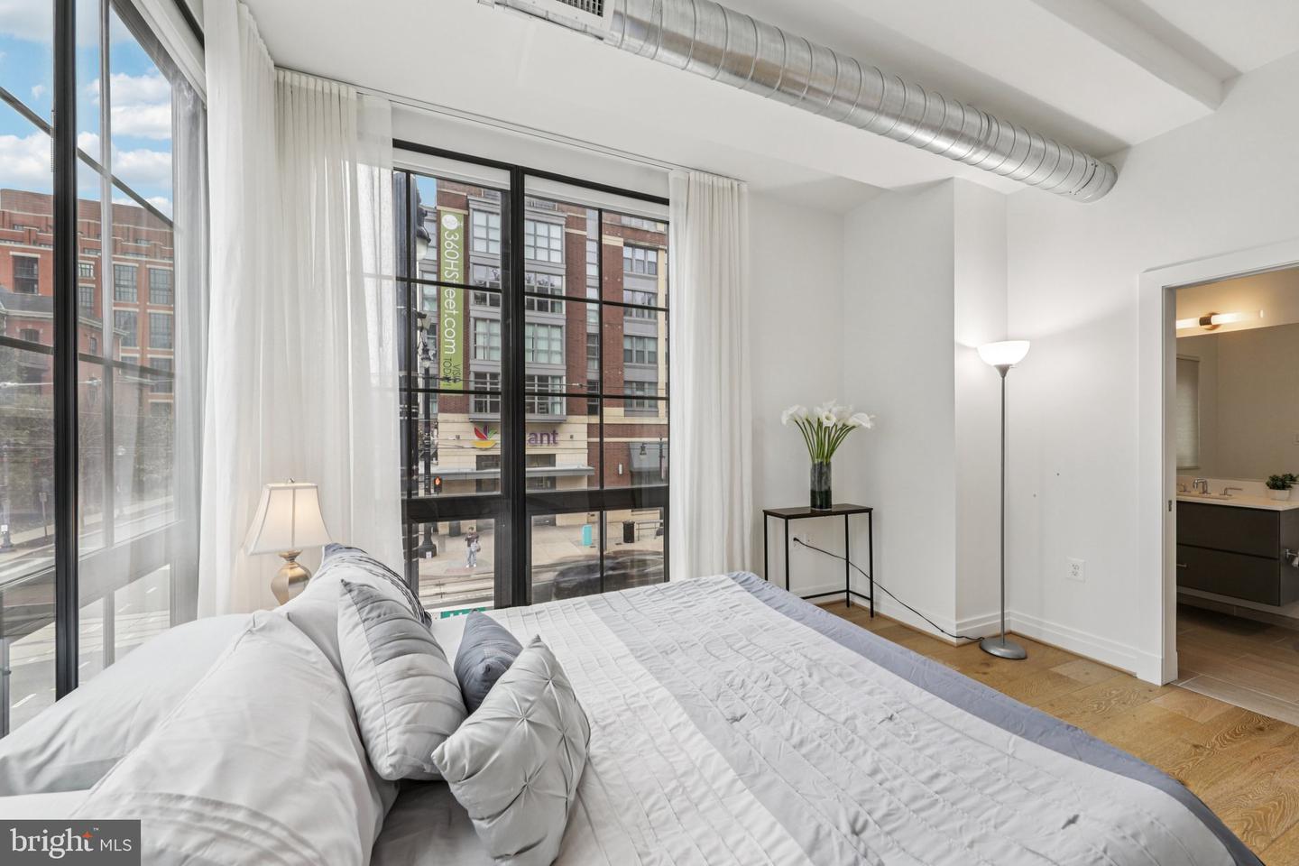 301 H ST NE #201, WASHINGTON, District Of Columbia 20002, 2 Bedrooms Bedrooms, ,2 BathroomsBathrooms,Residential,For sale,301 H ST NE #201,DCDC2238872 MLS # DCDC2238872