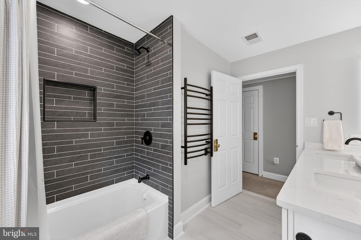 19873 BETHPAGE CT, ASHBURN, Virginia 20147, 3 Bedrooms Bedrooms, ,2 BathroomsBathrooms,Residential,For sale,19873 BETHPAGE CT,VALO2113118 MLS # VALO2113118