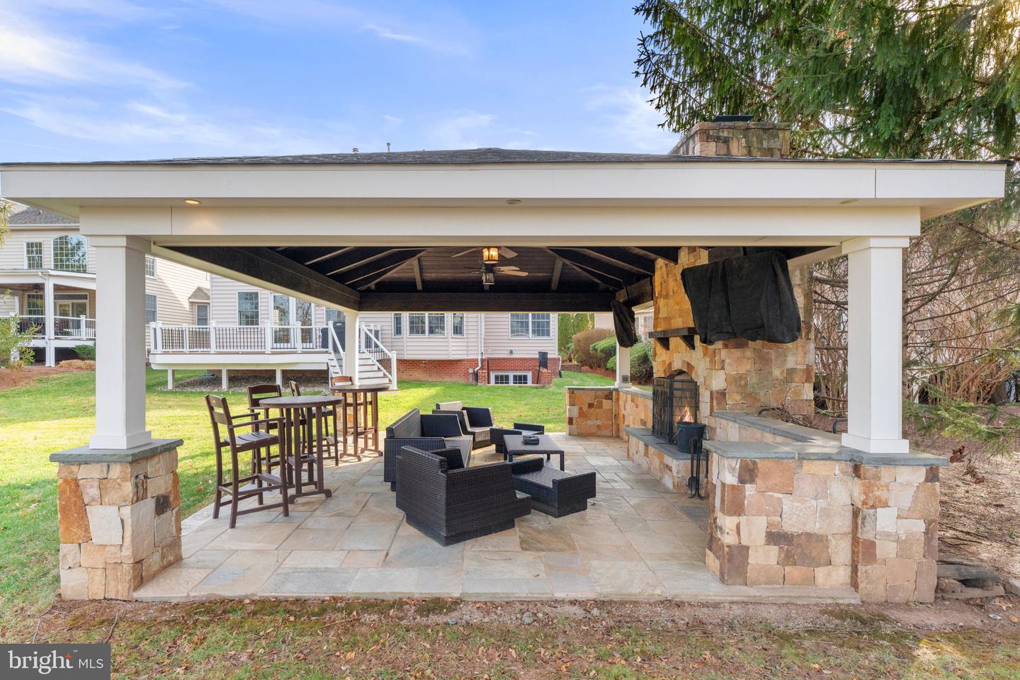 19873 BETHPAGE CT, ASHBURN, Virginia 20147, 3 Bedrooms Bedrooms, ,2 BathroomsBathrooms,Residential,For sale,19873 BETHPAGE CT,VALO2113118 MLS # VALO2113118