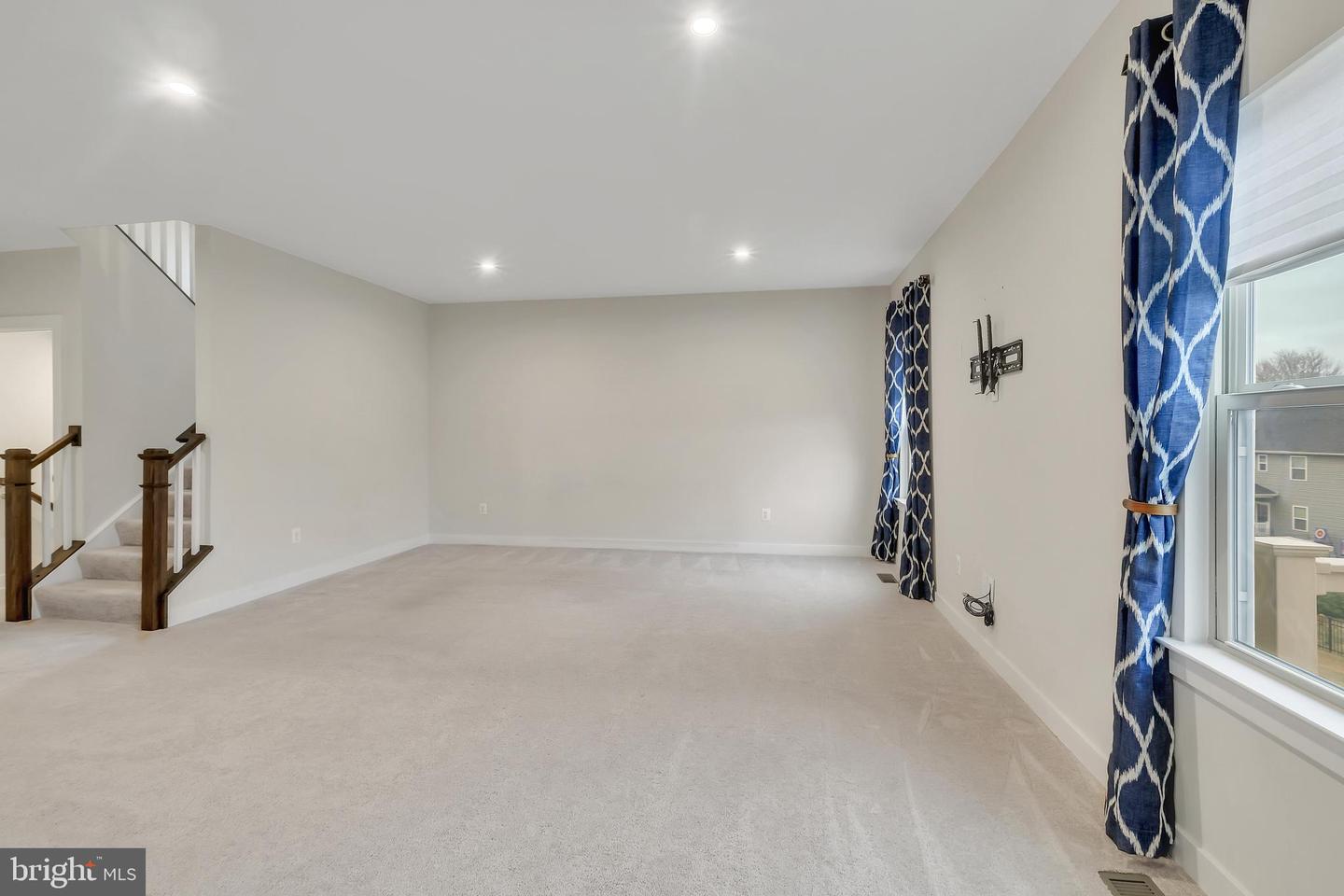 17251 OLD INGELSIDE DR, ROUND HILL, Virginia 20141, 4 Bedrooms Bedrooms, ,2 BathroomsBathrooms,Residential,For sale,17251 OLD INGELSIDE DR,VALO2113130 MLS # VALO2113130 17251 OLD INGELSIDE DR, ROUND HILL, Virginia 20141, 4 Bedrooms Bedrooms, ,2 BathroomsBathrooms,Residential,For sale,17251 OLD INGELSIDE DR,VALO2113130 MLS # VALO2113130