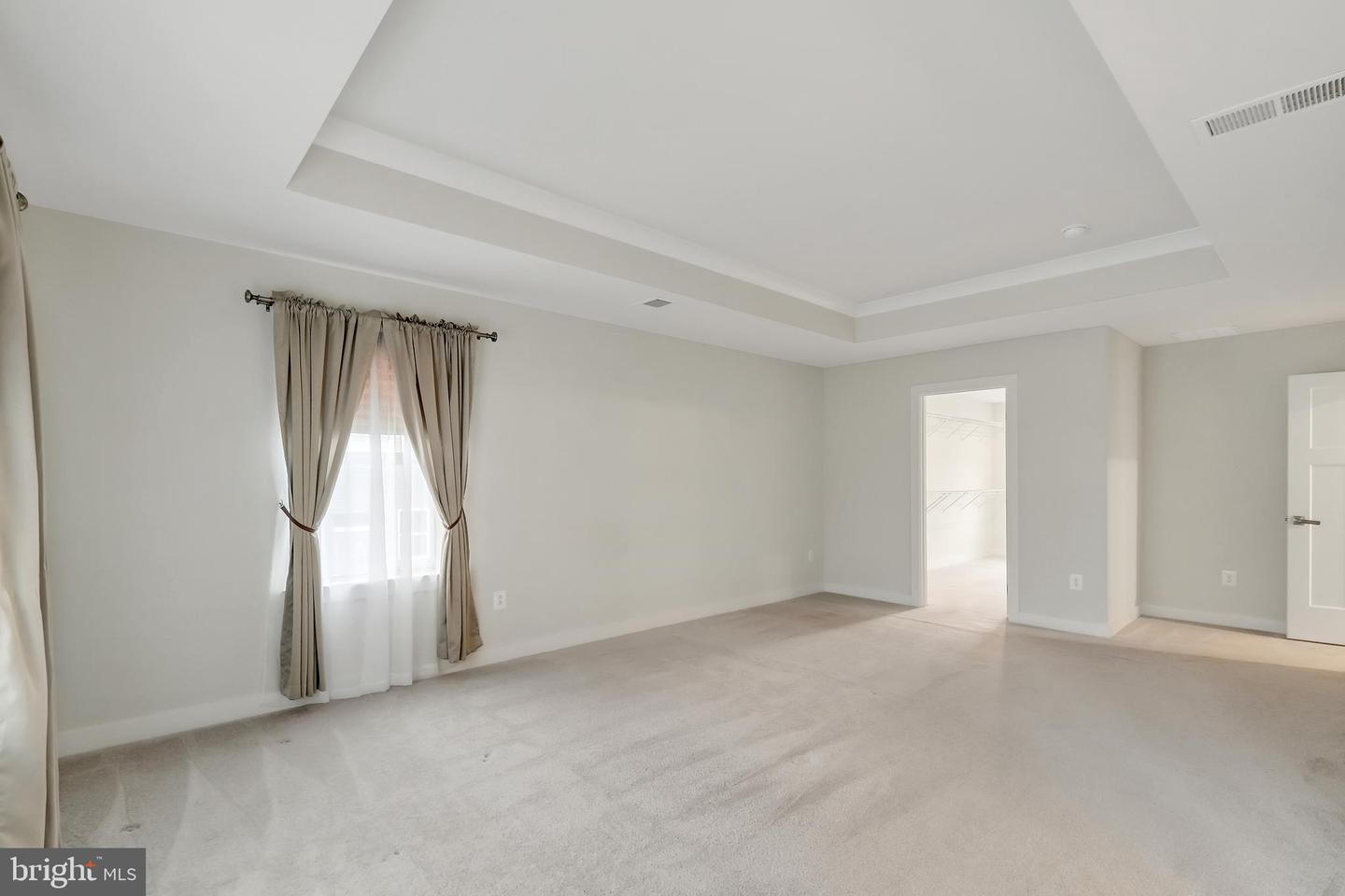 17251 OLD INGELSIDE DR, ROUND HILL, Virginia 20141, 4 Bedrooms Bedrooms, ,2 BathroomsBathrooms,Residential,For sale,17251 OLD INGELSIDE DR,VALO2113130 MLS # VALO2113130 17251 OLD INGELSIDE DR, ROUND HILL, Virginia 20141, 4 Bedrooms Bedrooms, ,2 BathroomsBathrooms,Residential,For sale,17251 OLD INGELSIDE DR,VALO2113130 MLS # VALO2113130