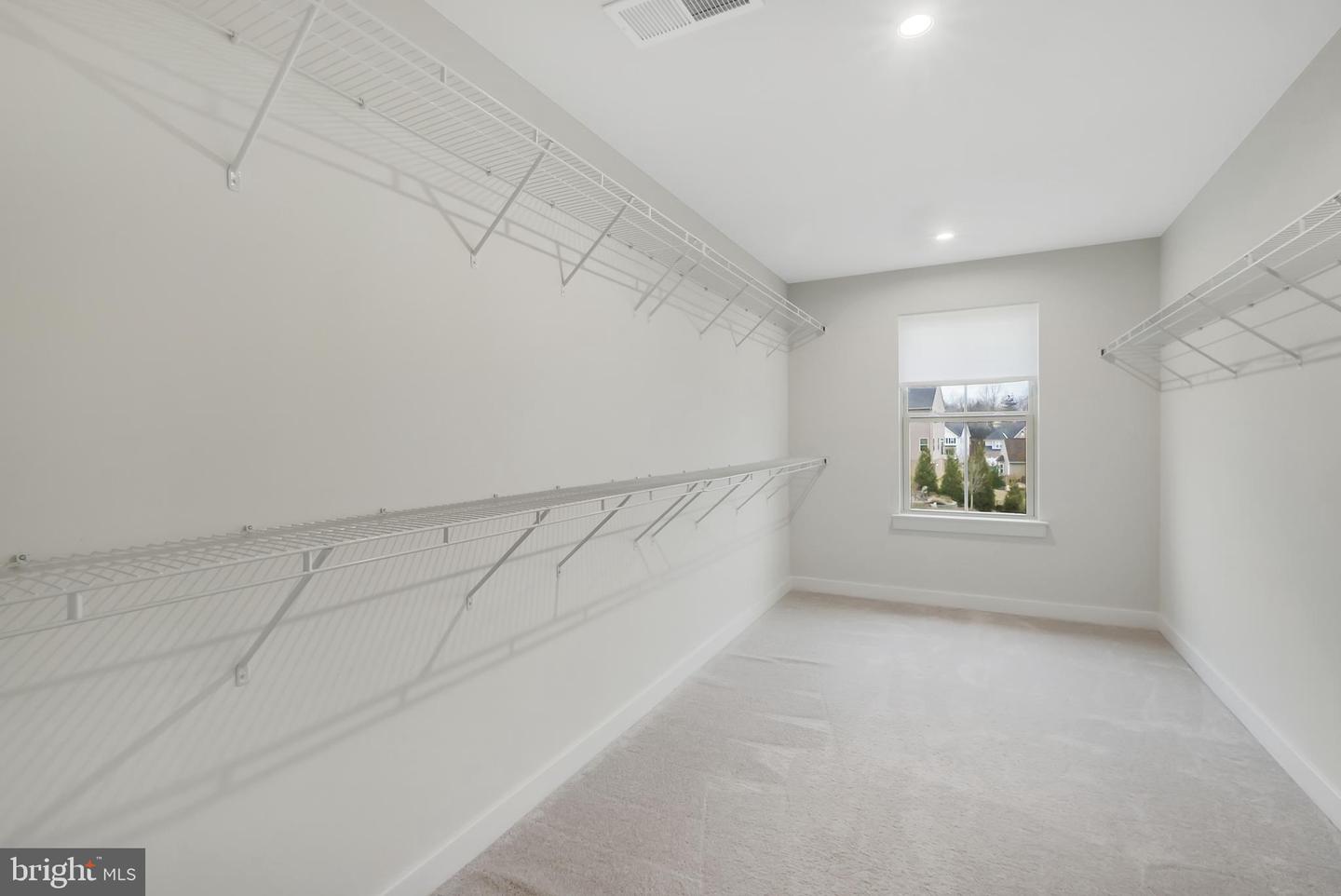 17251 OLD INGELSIDE DR, ROUND HILL, Virginia 20141, 4 Bedrooms Bedrooms, ,2 BathroomsBathrooms,Residential,For sale,17251 OLD INGELSIDE DR,VALO2113130 MLS # VALO2113130 17251 OLD INGELSIDE DR, ROUND HILL, Virginia 20141, 4 Bedrooms Bedrooms, ,2 BathroomsBathrooms,Residential,For sale,17251 OLD INGELSIDE DR,VALO2113130 MLS # VALO2113130