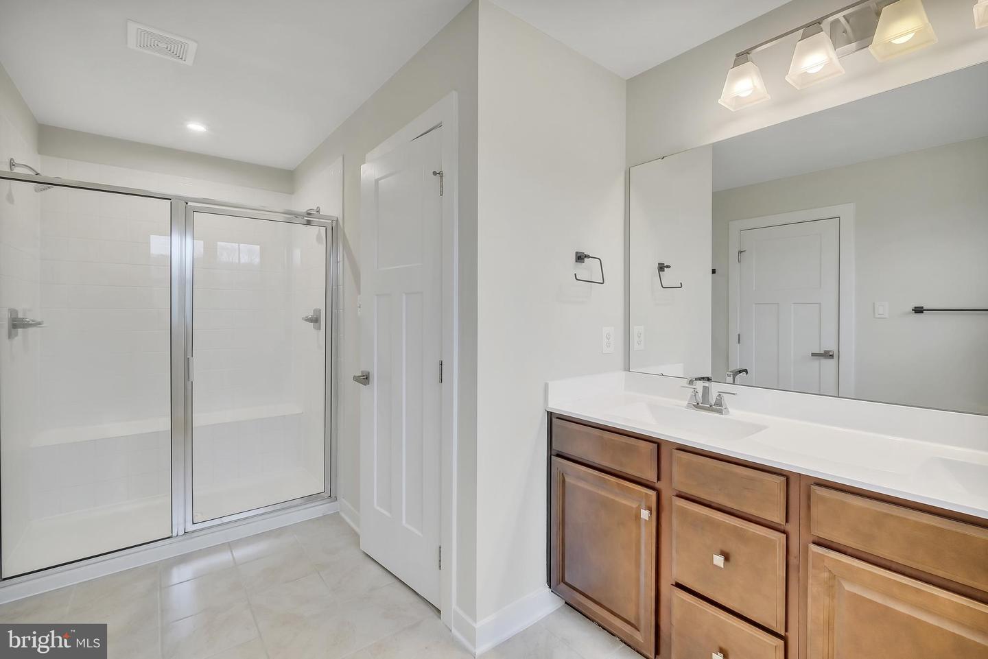 17251 OLD INGELSIDE DR, ROUND HILL, Virginia 20141, 4 Bedrooms Bedrooms, ,2 BathroomsBathrooms,Residential,For sale,17251 OLD INGELSIDE DR,VALO2113130 MLS # VALO2113130 17251 OLD INGELSIDE DR, ROUND HILL, Virginia 20141, 4 Bedrooms Bedrooms, ,2 BathroomsBathrooms,Residential,For sale,17251 OLD INGELSIDE DR,VALO2113130 MLS # VALO2113130