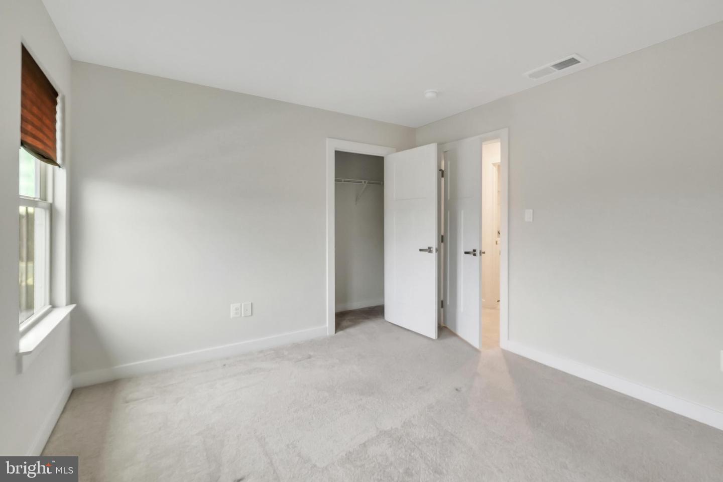 17251 OLD INGELSIDE DR, ROUND HILL, Virginia 20141, 4 Bedrooms Bedrooms, ,2 BathroomsBathrooms,Residential,For sale,17251 OLD INGELSIDE DR,VALO2113130 MLS # VALO2113130 17251 OLD INGELSIDE DR, ROUND HILL, Virginia 20141, 4 Bedrooms Bedrooms, ,2 BathroomsBathrooms,Residential,For sale,17251 OLD INGELSIDE DR,VALO2113130 MLS # VALO2113130