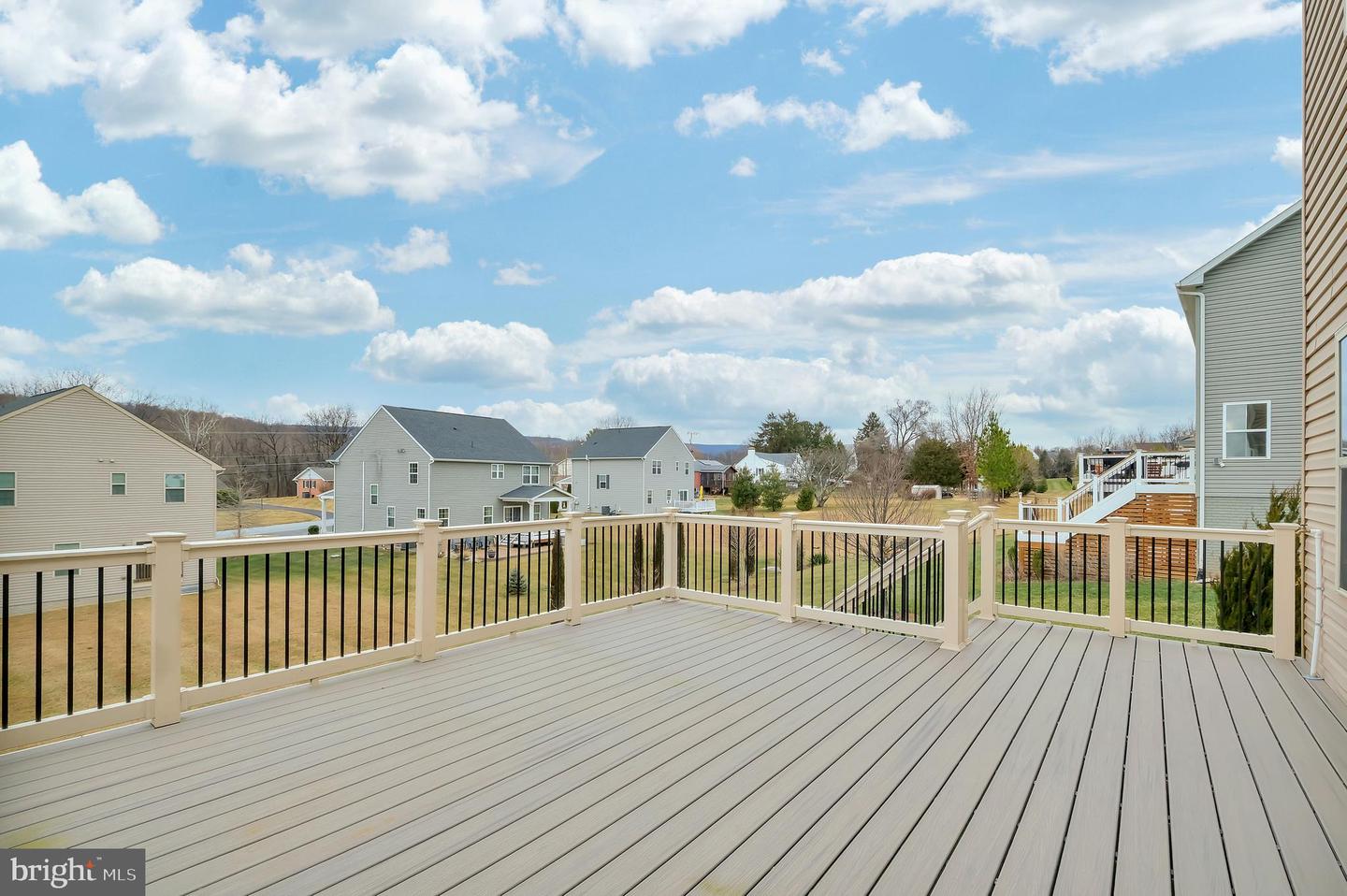 17251 OLD INGELSIDE DR, ROUND HILL, Virginia 20141, 4 Bedrooms Bedrooms, ,2 BathroomsBathrooms,Residential,For sale,17251 OLD INGELSIDE DR,VALO2113130 MLS # VALO2113130 17251 OLD INGELSIDE DR, ROUND HILL, Virginia 20141, 4 Bedrooms Bedrooms, ,2 BathroomsBathrooms,Residential,For sale,17251 OLD INGELSIDE DR,VALO2113130 MLS # VALO2113130