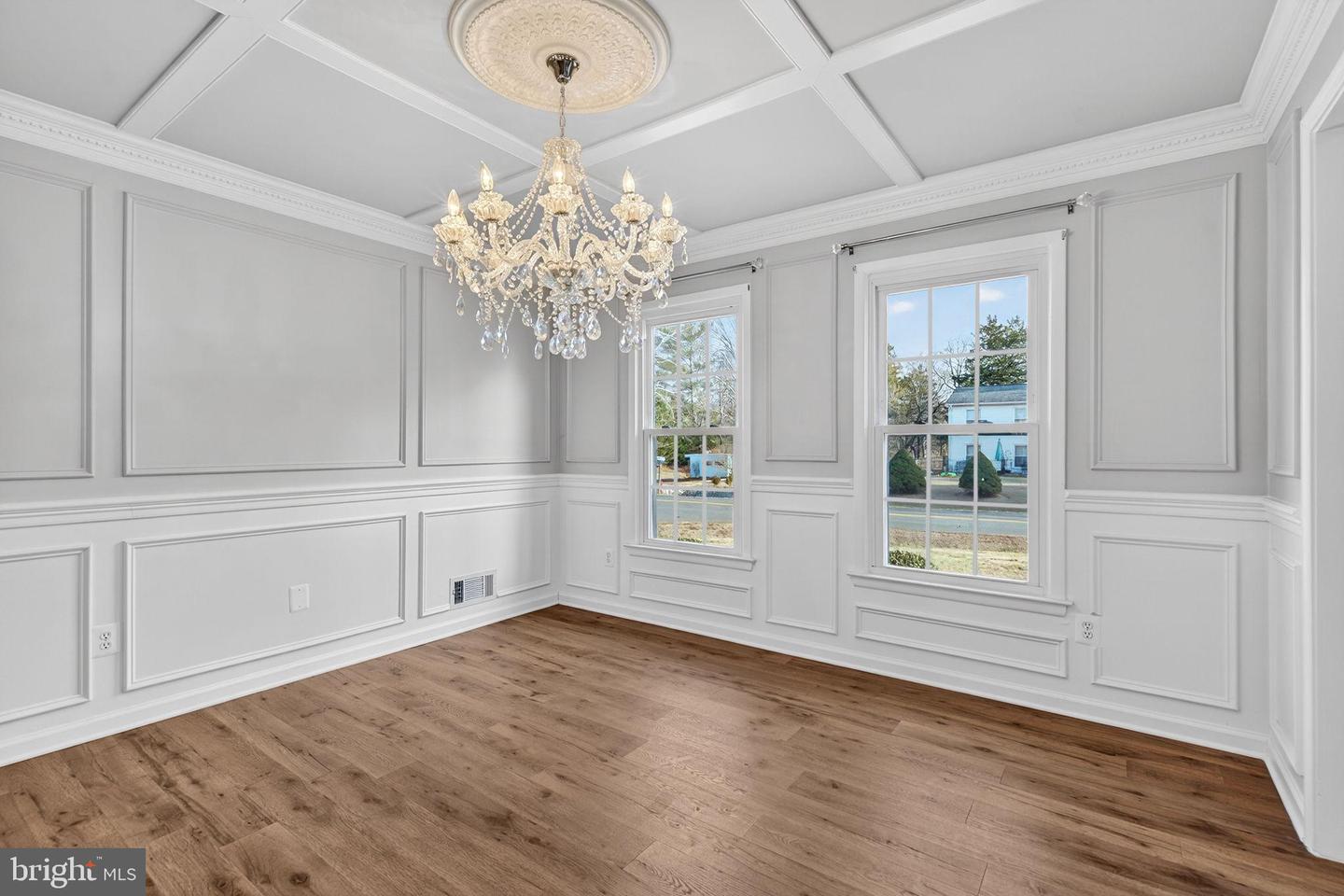 6389 LANCASTER DR, WARRENTON, Virginia 20187, 4 Bedrooms Bedrooms, 14 Rooms Rooms,2 BathroomsBathrooms,Residential,For sale,6389 LANCASTER DR,VAFQ2020016 MLS # VAFQ2020016