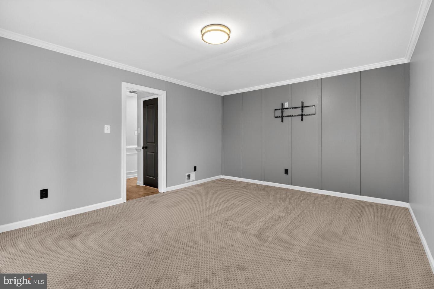 6389 LANCASTER DR, WARRENTON, Virginia 20187, 4 Bedrooms Bedrooms, 14 Rooms Rooms,2 BathroomsBathrooms,Residential,For sale,6389 LANCASTER DR,VAFQ2020016 MLS # VAFQ2020016