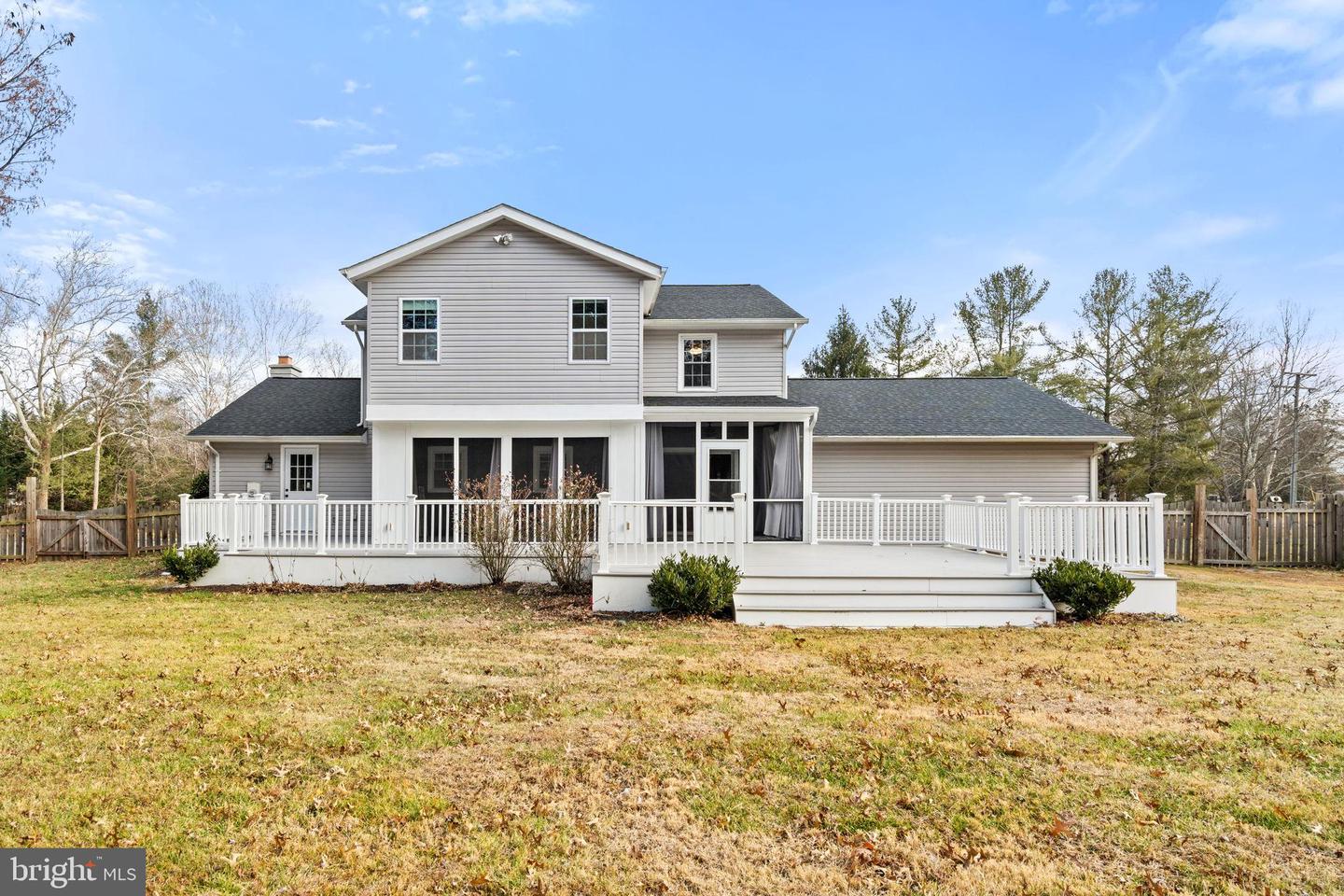 6389 LANCASTER DR, WARRENTON, Virginia 20187, 4 Bedrooms Bedrooms, 14 Rooms Rooms,2 BathroomsBathrooms,Residential,For sale,6389 LANCASTER DR,VAFQ2020016 MLS # VAFQ2020016