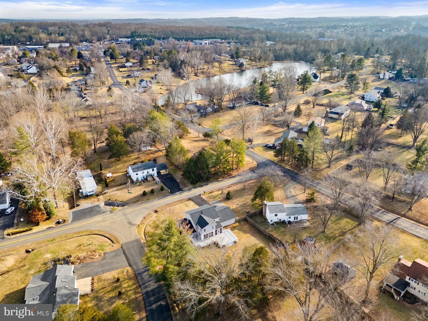 6389 LANCASTER DR, WARRENTON, Virginia 20187, 4 Bedrooms Bedrooms, 14 Rooms Rooms,2 BathroomsBathrooms,Residential,For sale,6389 LANCASTER DR,VAFQ2020016 MLS # VAFQ2020016