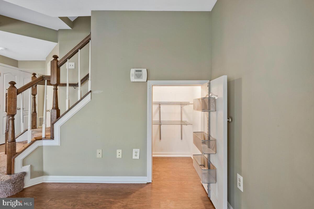 12025 EDGEMERE CIR, RESTON, Virginia 20190, 3 Bedrooms Bedrooms, ,3 BathroomsBathrooms,Residential,For sale,12025 EDGEMERE CIR,VAFX2283716 MLS # VAFX2283716