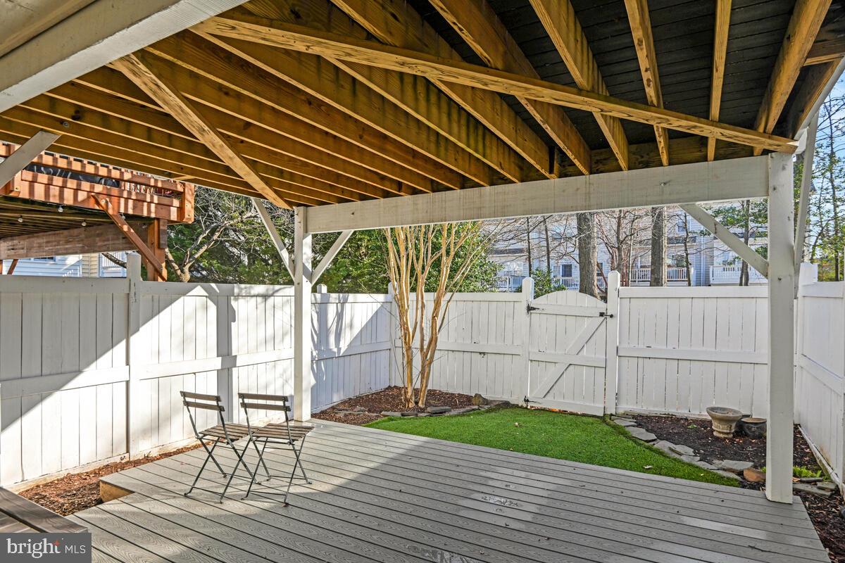 12025 EDGEMERE CIR, RESTON, Virginia 20190, 3 Bedrooms Bedrooms, ,3 BathroomsBathrooms,Residential,For sale,12025 EDGEMERE CIR,VAFX2283716 MLS # VAFX2283716