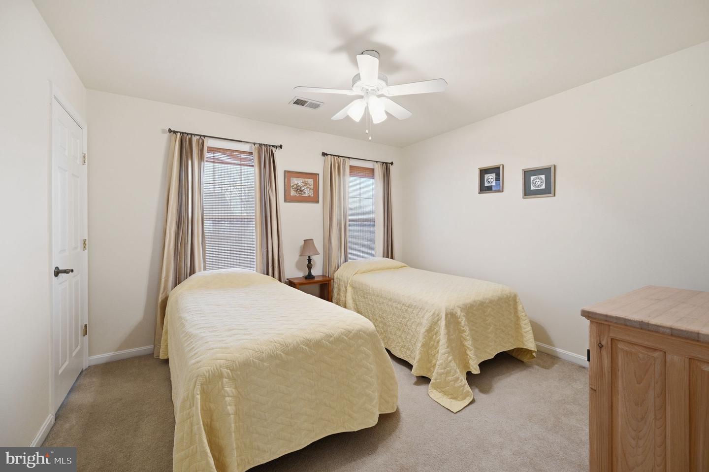 12096 MAIDENHAIR DR, GAINESVILLE, Virginia 20155, 4 Bedrooms Bedrooms, ,3 BathroomsBathrooms,Residential,For sale,12096 MAIDENHAIR DR,VAPW2109840 MLS # VAPW2109840