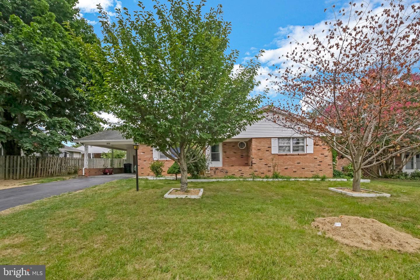 323 RUSSELCROFT RD, WINCHESTER, Virginia 22601, 4 Bedrooms Bedrooms, ,2 BathroomsBathrooms,Residential,For sale,323 RUSSELCROFT RD,VAWI2009662 MLS # VAWI2009662