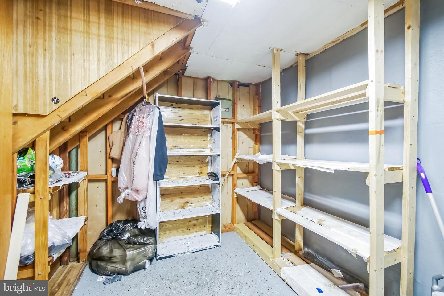 323 RUSSELCROFT RD, WINCHESTER, Virginia 22601, 4 Bedrooms Bedrooms, ,2 BathroomsBathrooms,Residential,For sale,323 RUSSELCROFT RD,VAWI2009662 MLS # VAWI2009662