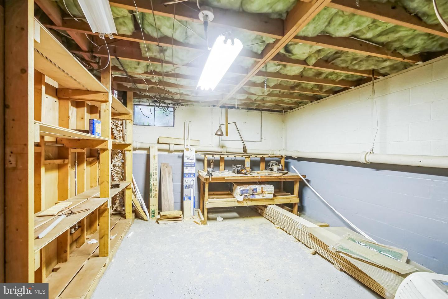 323 RUSSELCROFT RD, WINCHESTER, Virginia 22601, 4 Bedrooms Bedrooms, ,2 BathroomsBathrooms,Residential,For sale,323 RUSSELCROFT RD,VAWI2009662 MLS # VAWI2009662