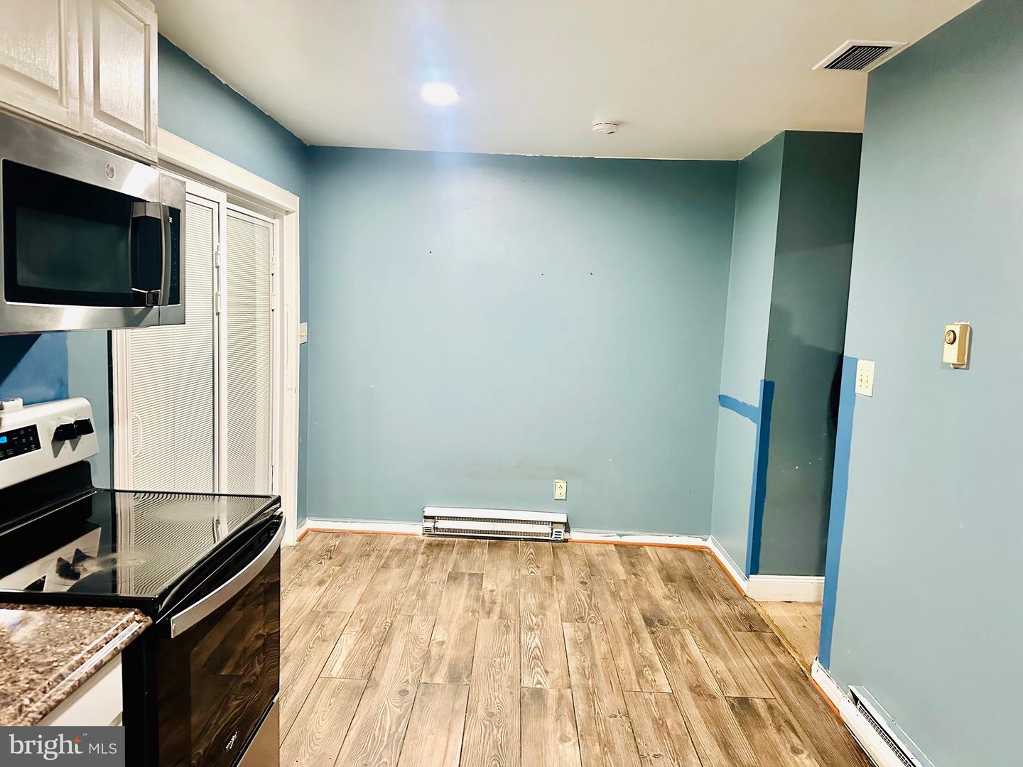 323 RUSSELCROFT RD, WINCHESTER, Virginia 22601, 4 Bedrooms Bedrooms, ,2 BathroomsBathrooms,Residential,For sale,323 RUSSELCROFT RD,VAWI2009662 MLS # VAWI2009662