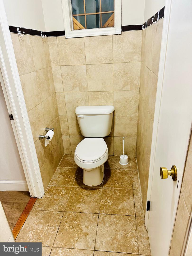 323 RUSSELCROFT RD, WINCHESTER, Virginia 22601, 4 Bedrooms Bedrooms, ,2 BathroomsBathrooms,Residential,For sale,323 RUSSELCROFT RD,VAWI2009662 MLS # VAWI2009662