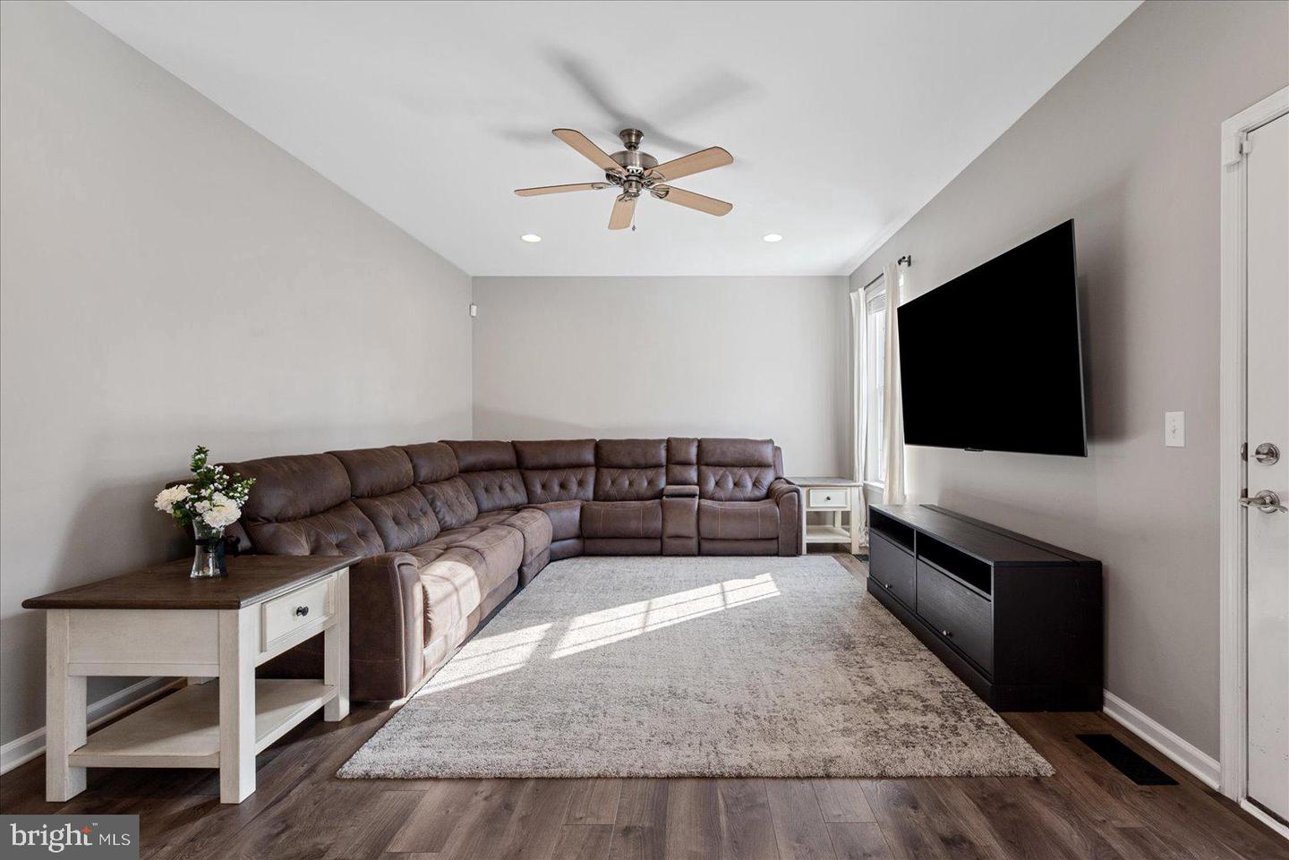 35 DORIA HILL DR, STAFFORD, Virginia 22554, 5 Bedrooms Bedrooms, ,3 BathroomsBathrooms,Residential,For sale,35 DORIA HILL DR,VAST2044956 MLS # VAST2044956